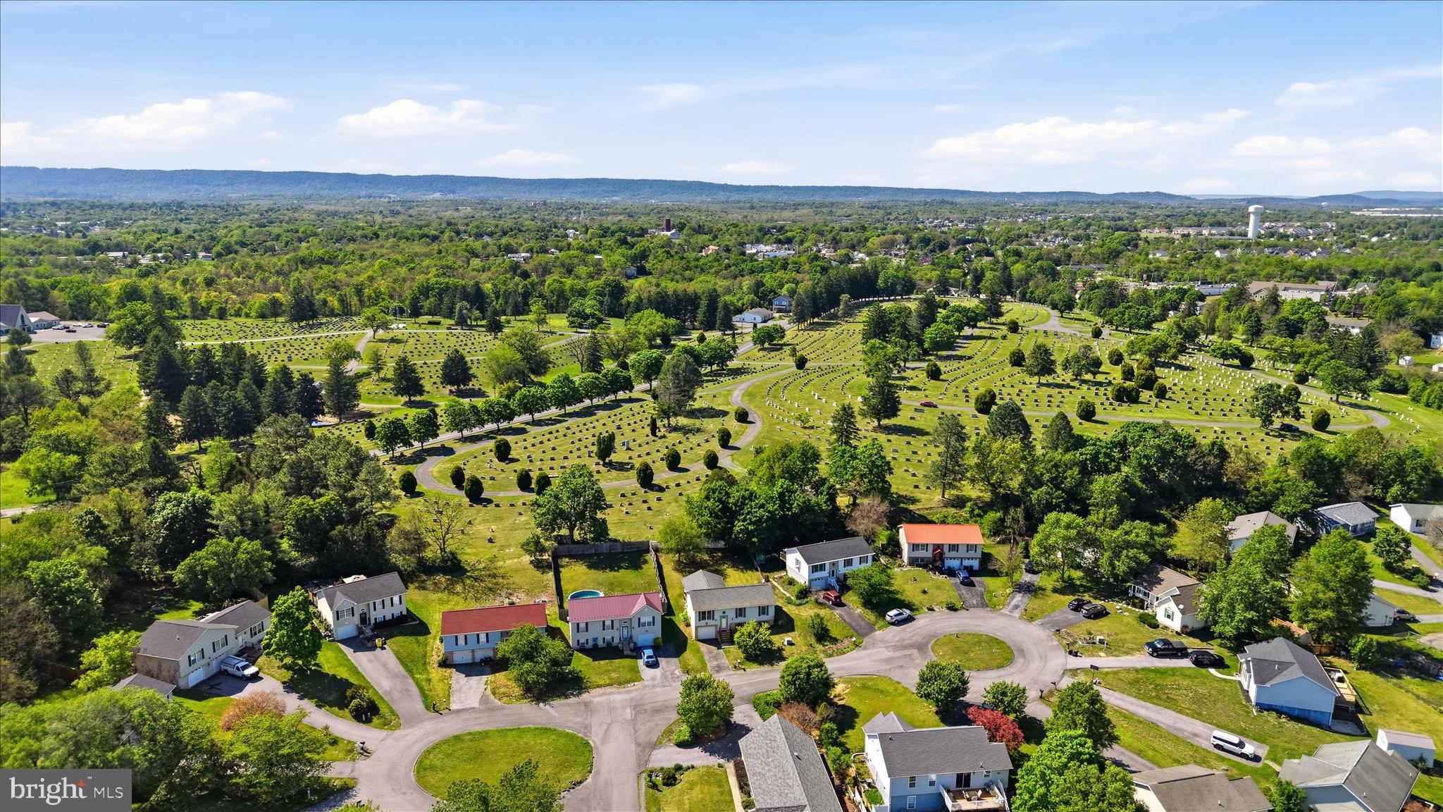 WILDFLOWER CREEK ESTATES - Residential