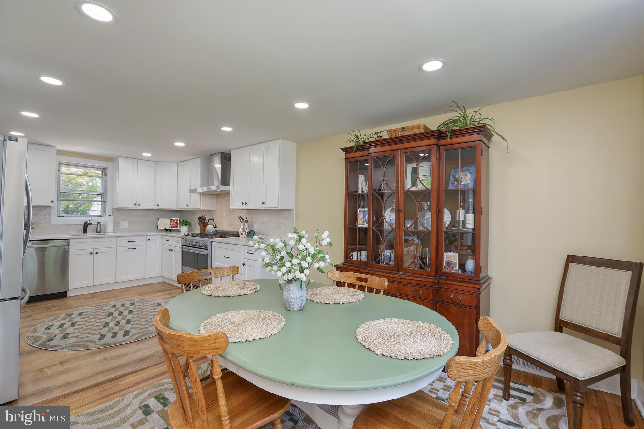 HILLTOP ESTATES - Residential