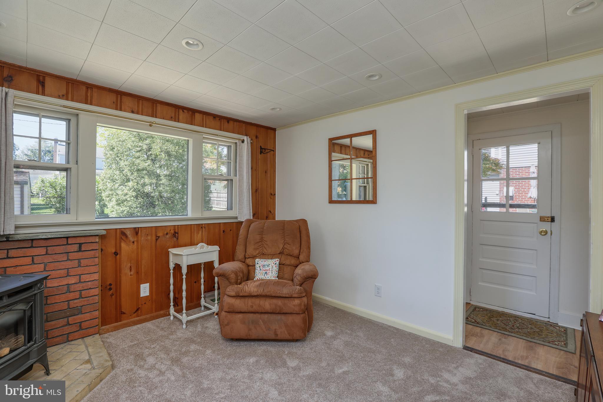 HILLTOP ESTATES - Residential