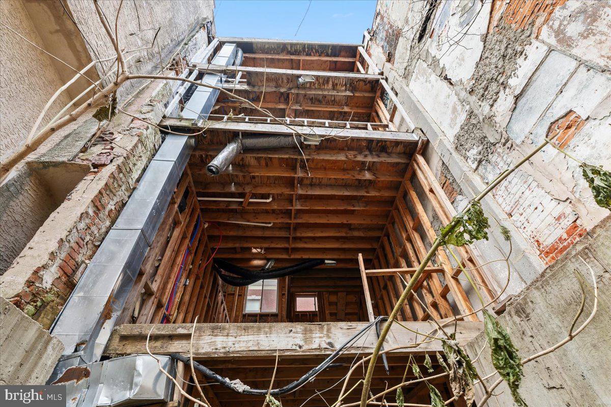 GRADUATE HOSPITAL - Residential