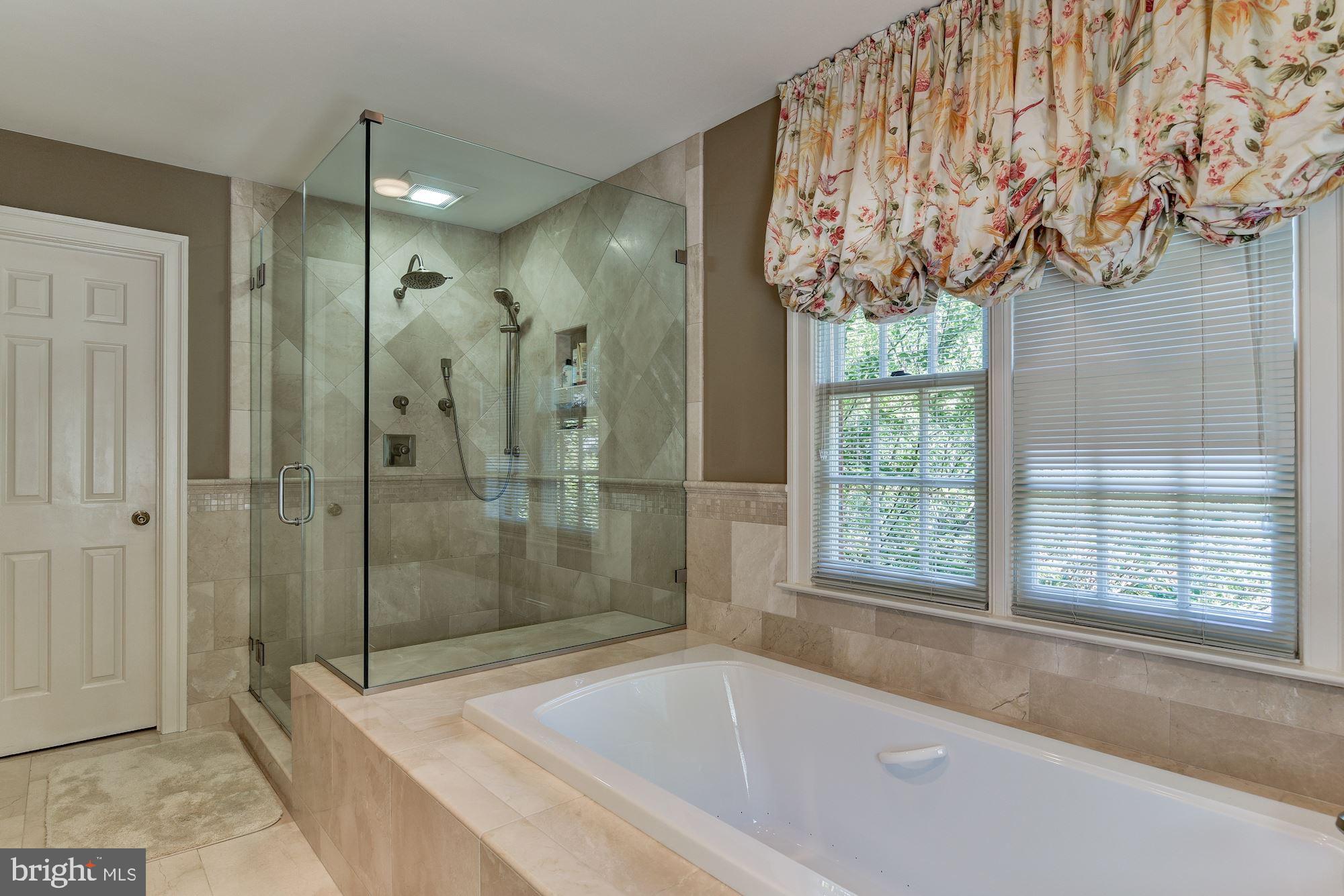 AVENEL - Residential