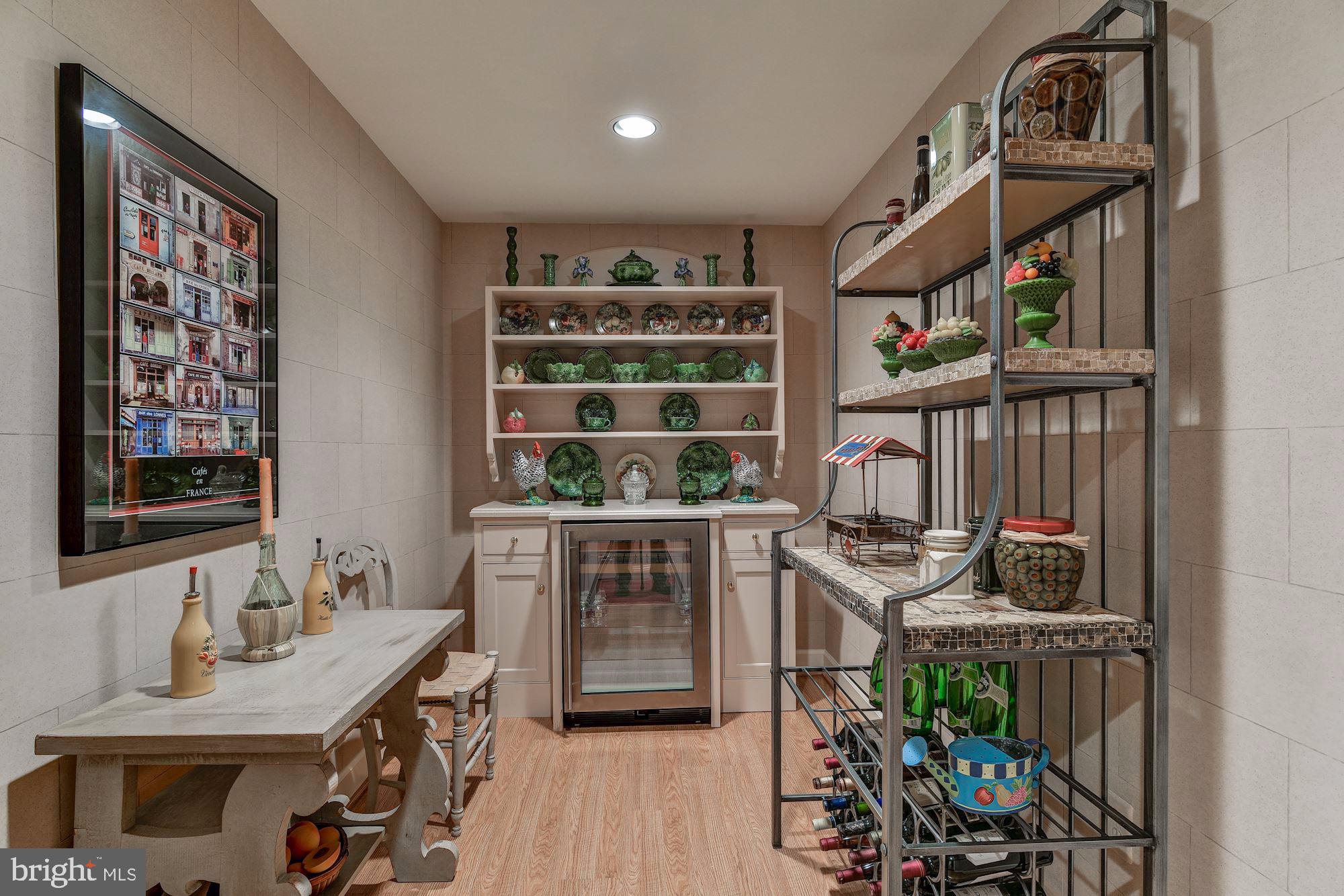 AVENEL - Residential