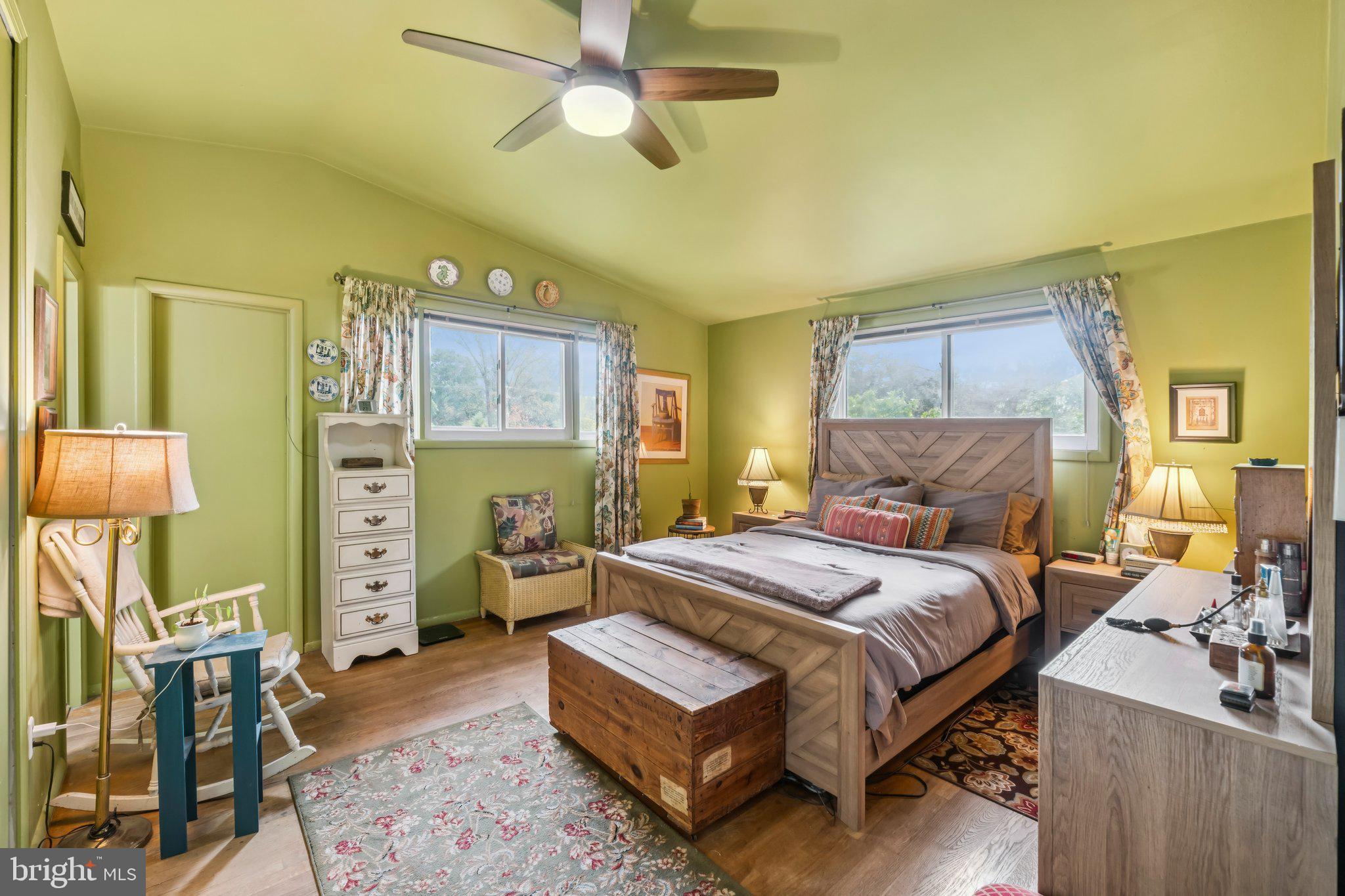 ROCK CREEK PALISADES - Residential