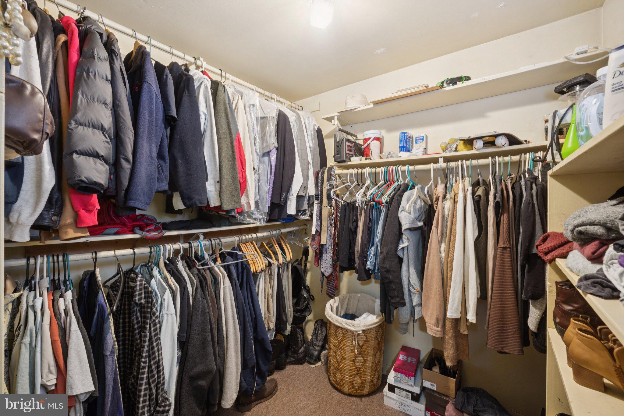 ROCK CREEK PALISADES - Residential