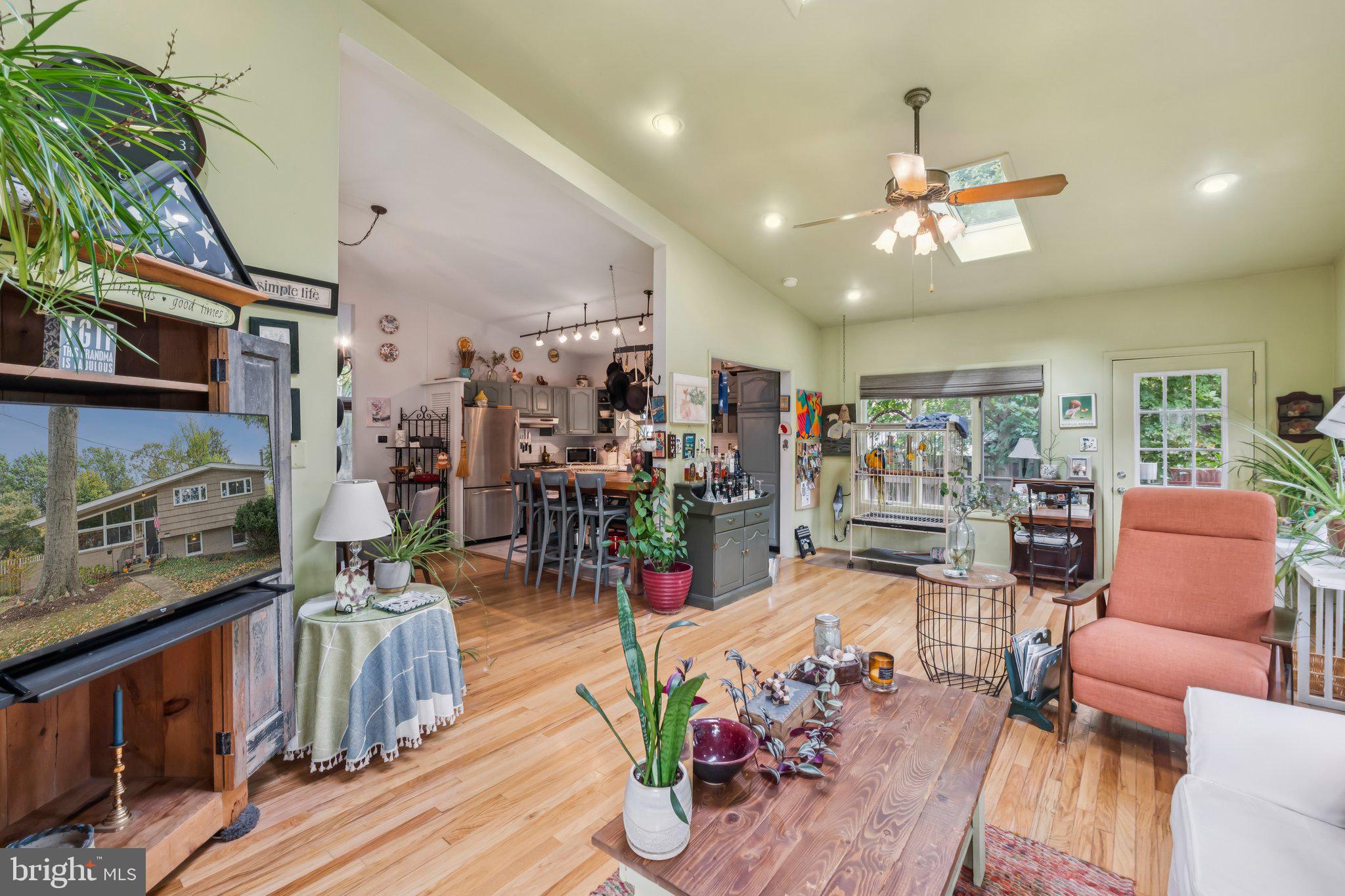 ROCK CREEK PALISADES - Residential