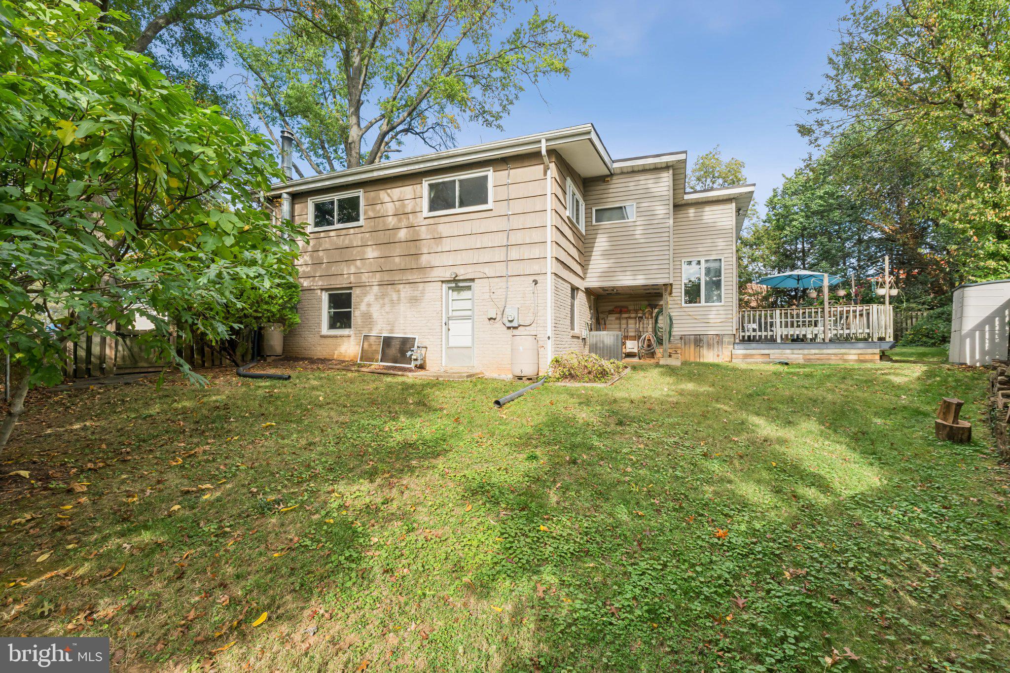 ROCK CREEK PALISADES - Residential