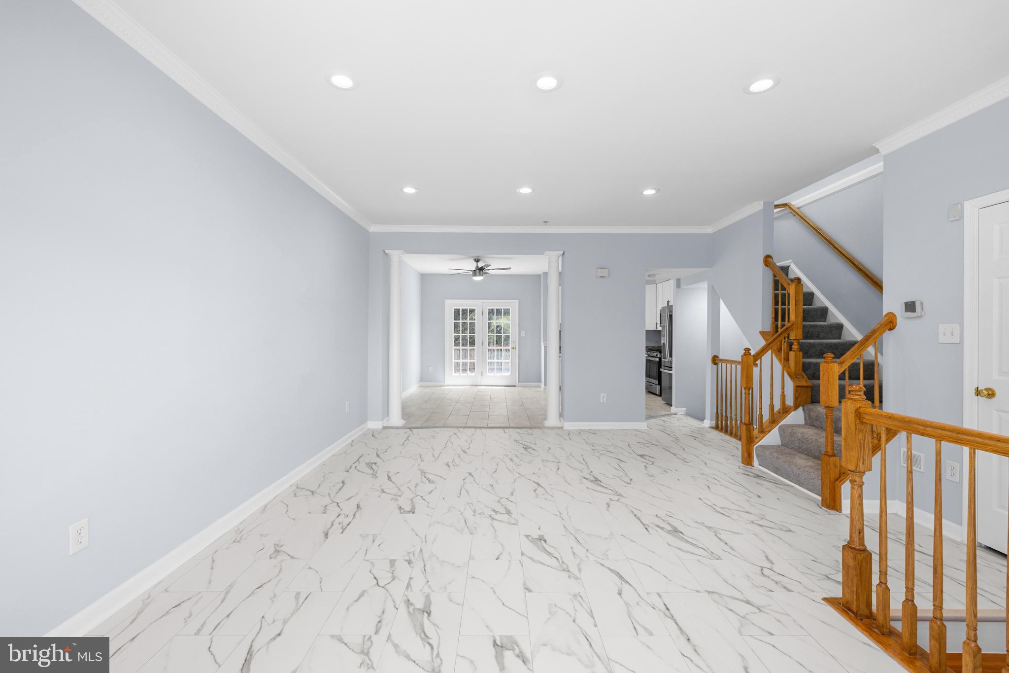 CLOVERLEAF TOWNHOMES - Residential