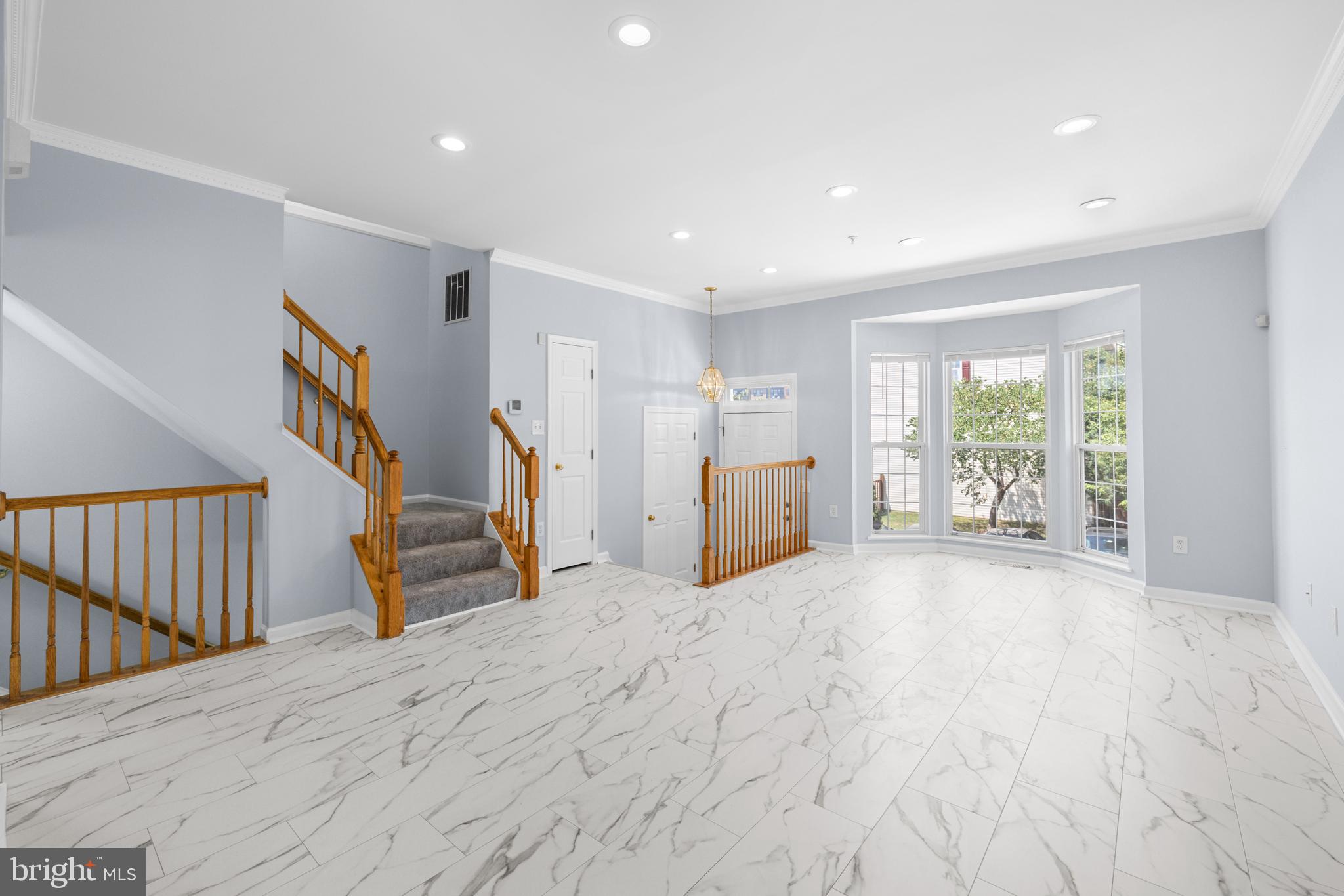 CLOVERLEAF TOWNHOMES - Residential