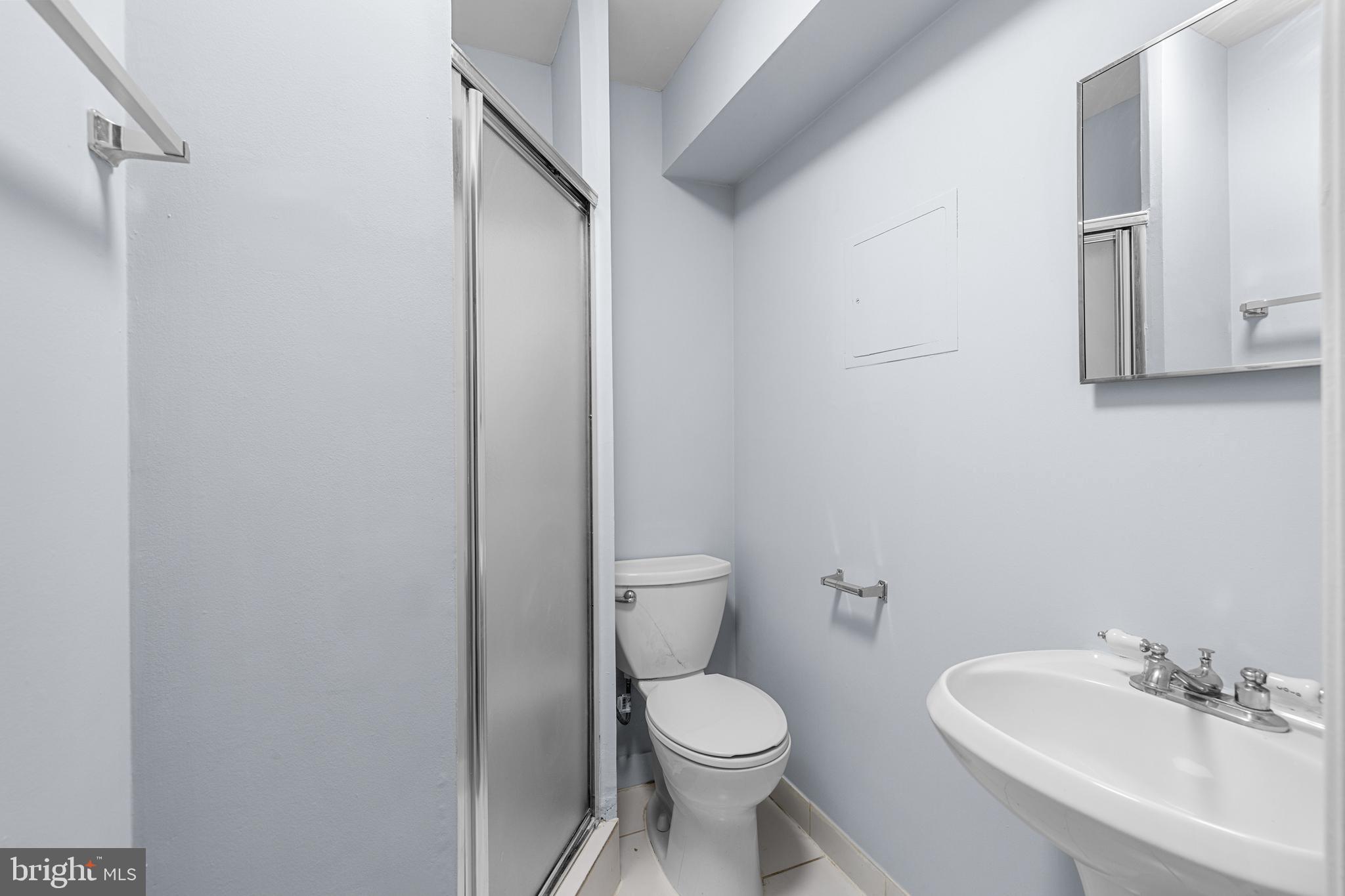 CLOVERLEAF TOWNHOMES - Residential