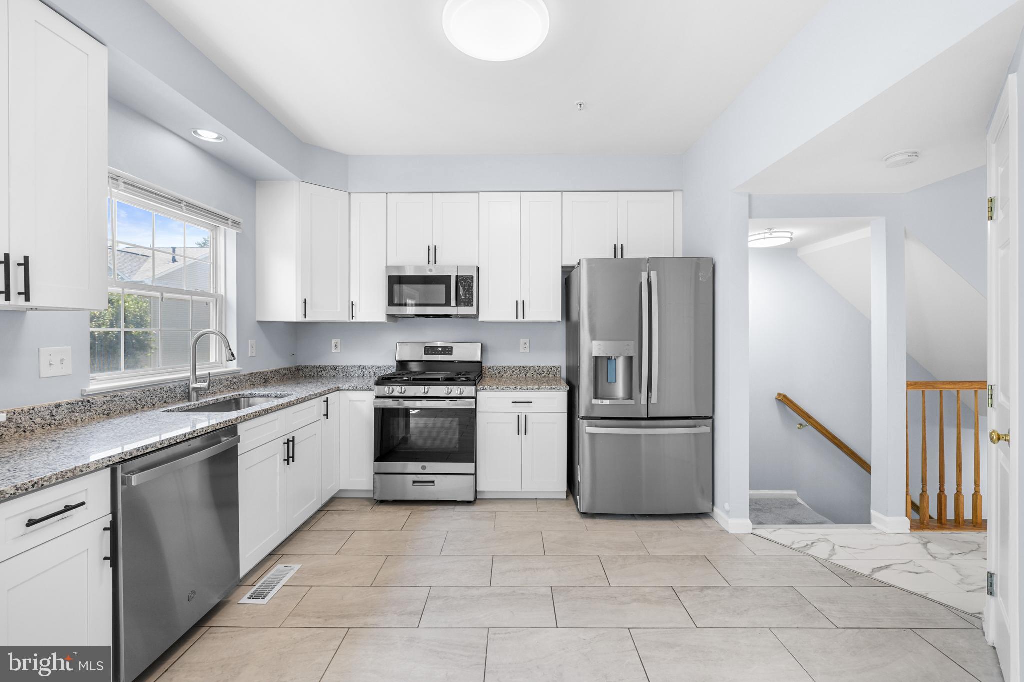 CLOVERLEAF TOWNHOMES - Residential