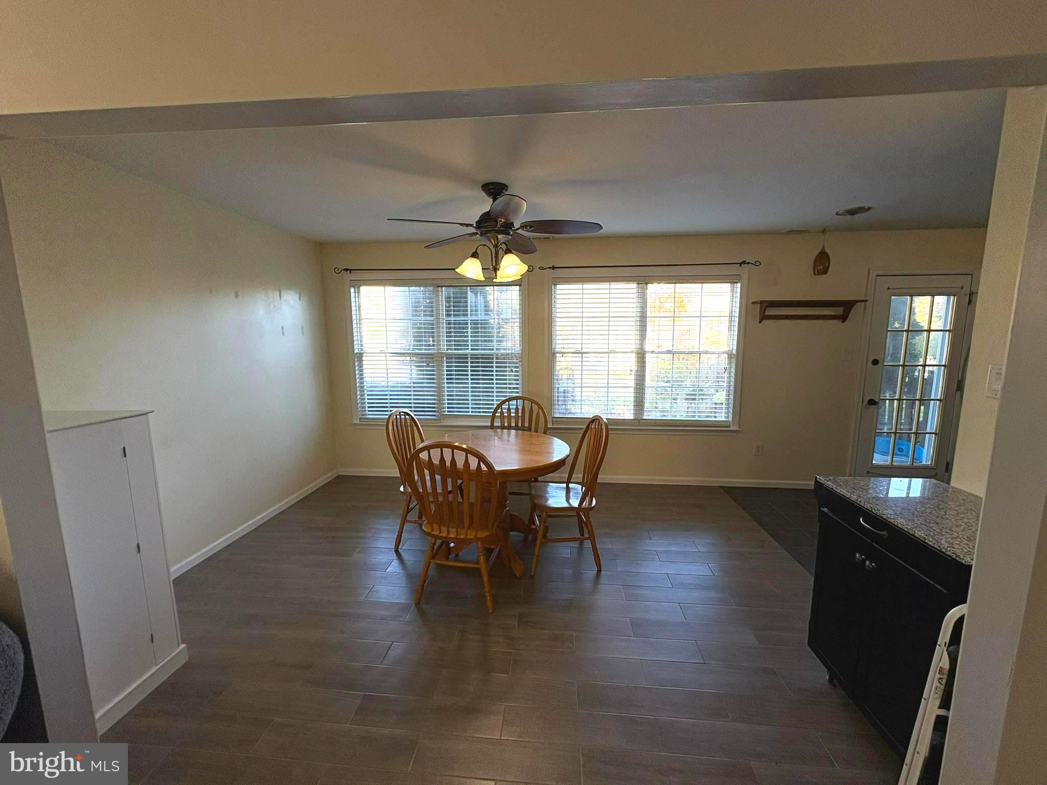 WALNUT BANK FARMS - Residential