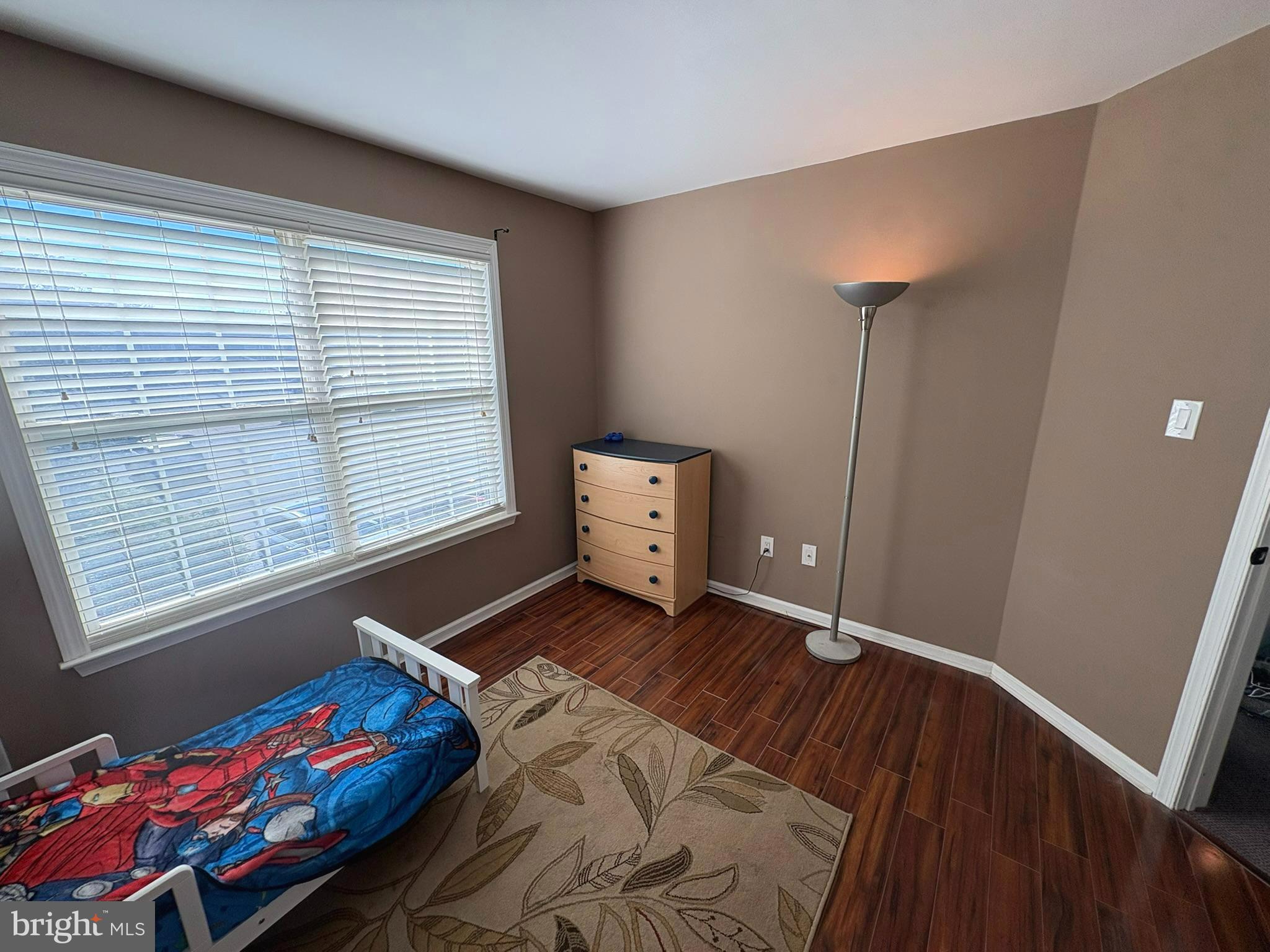 WALNUT BANK FARMS - Residential