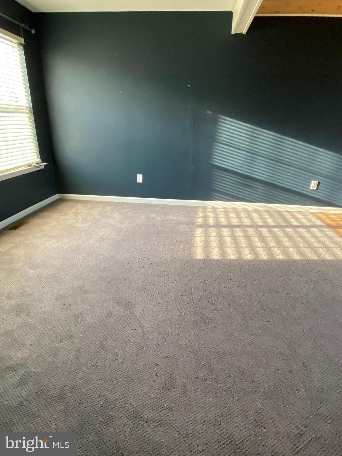 WALNUT BANK FARMS - Residential