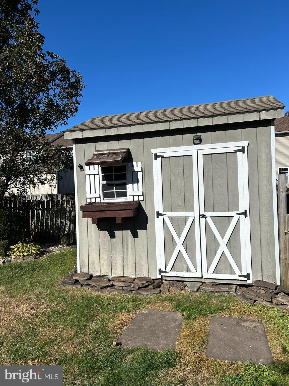 WALNUT BANK FARMS - Residential