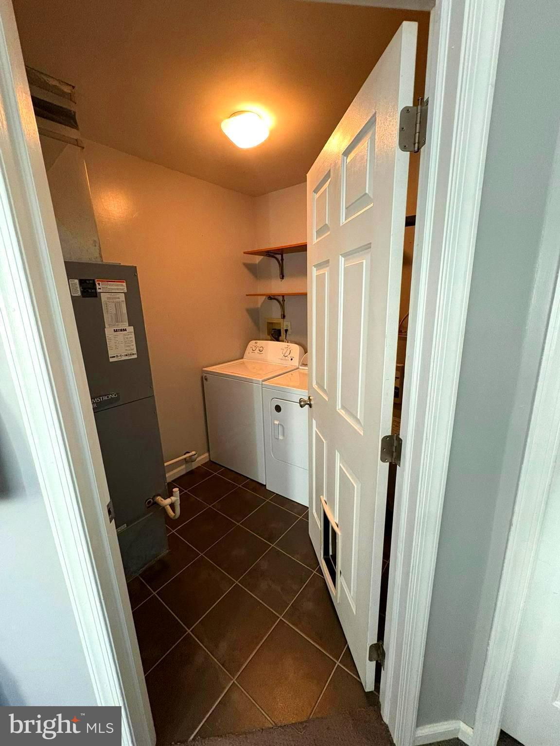 WALNUT BANK FARMS - Residential