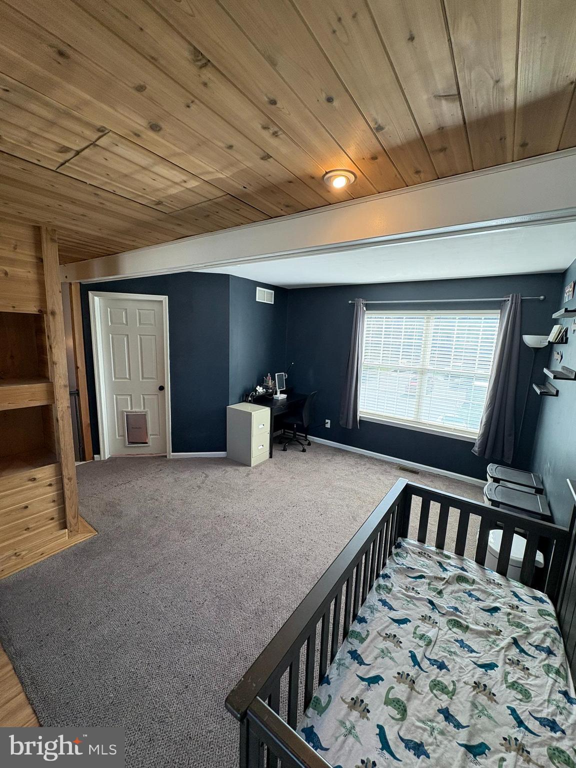 WALNUT BANK FARMS - Residential