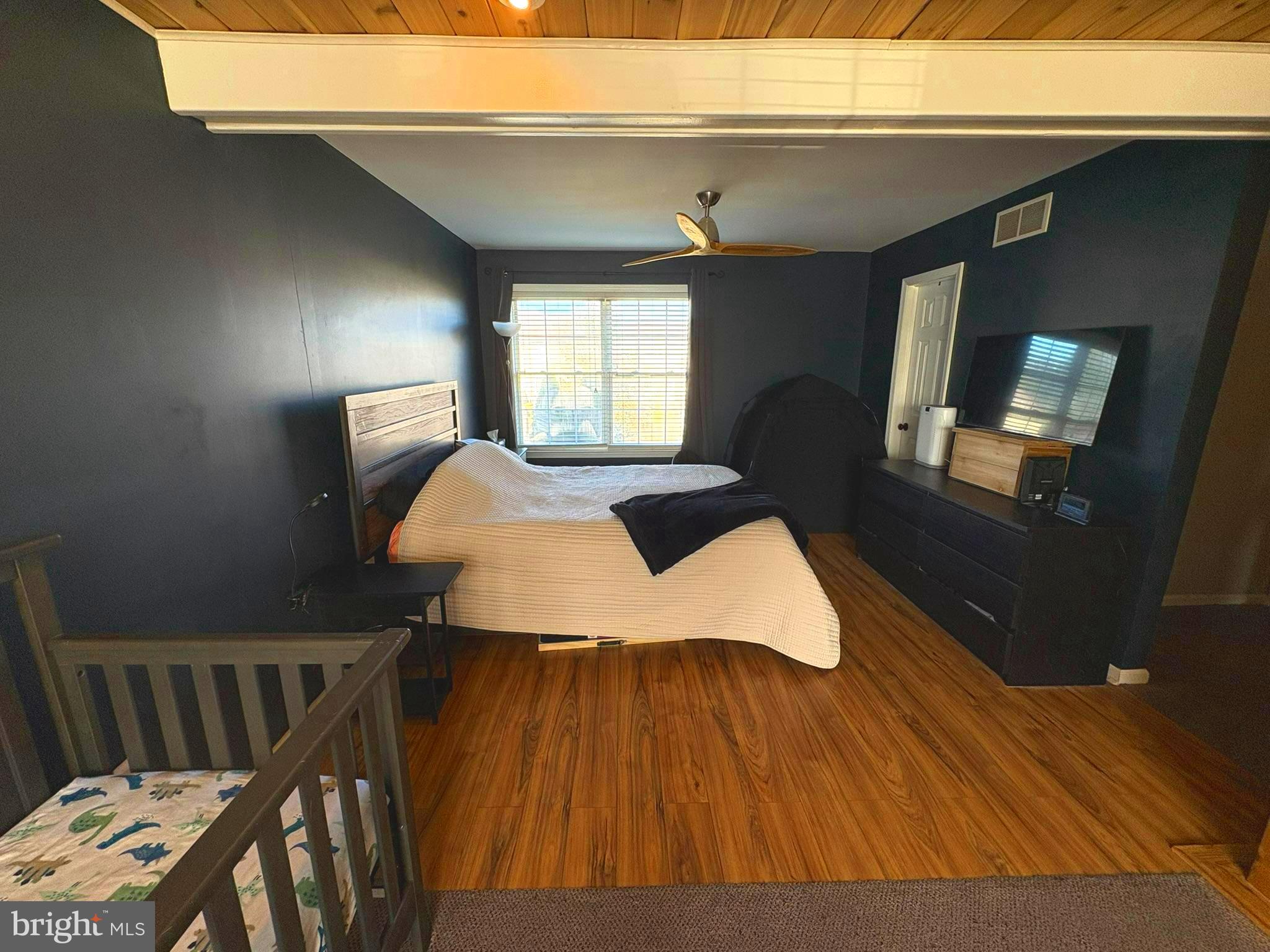 WALNUT BANK FARMS - Residential