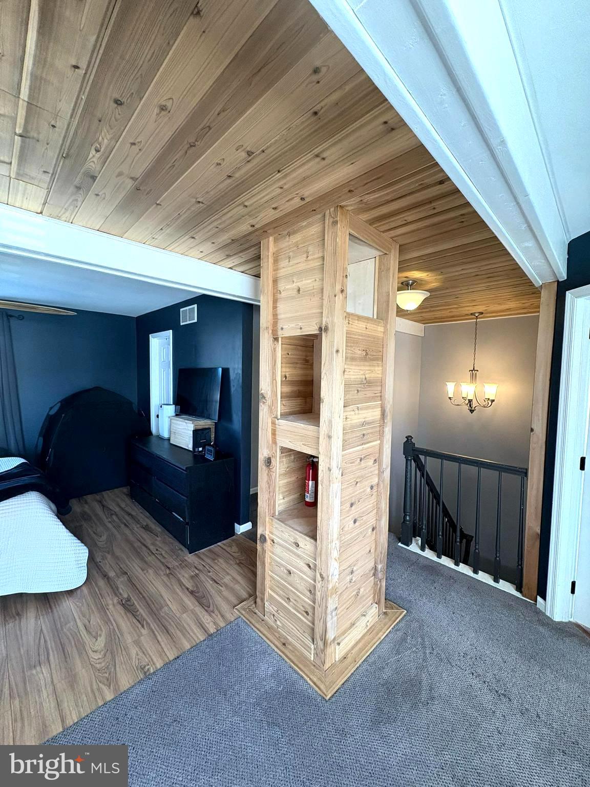 WALNUT BANK FARMS - Residential