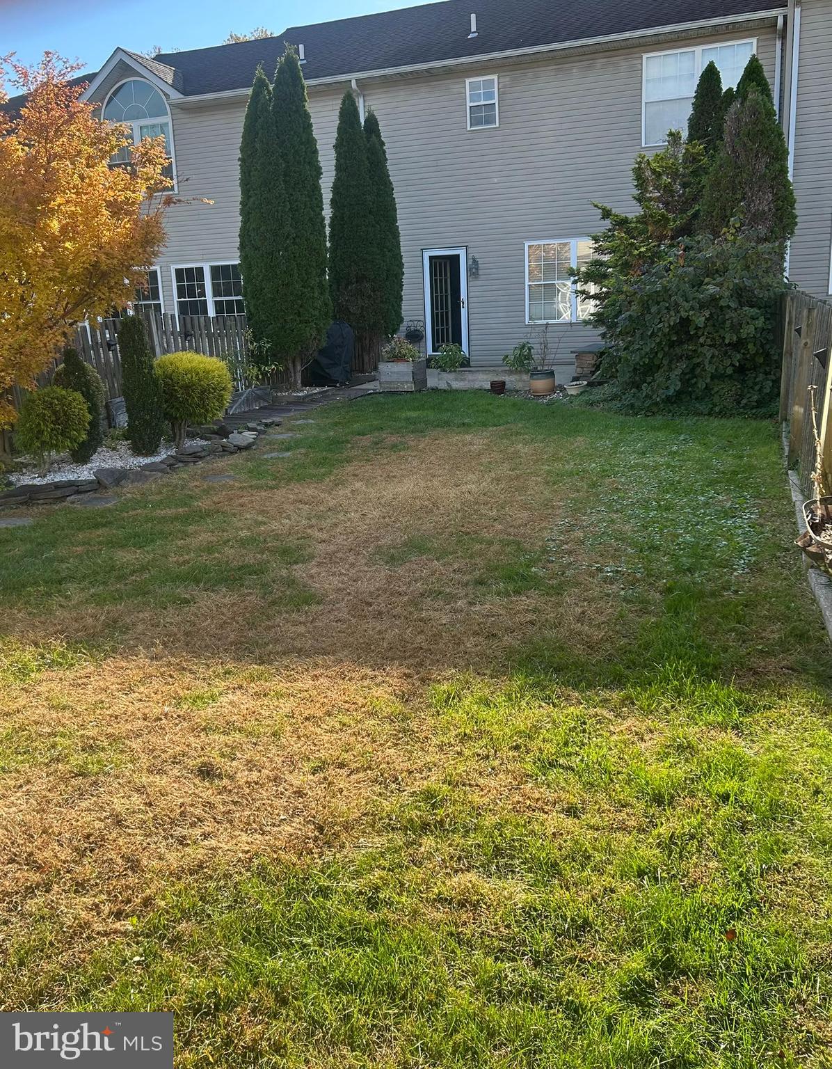 WALNUT BANK FARMS - Residential