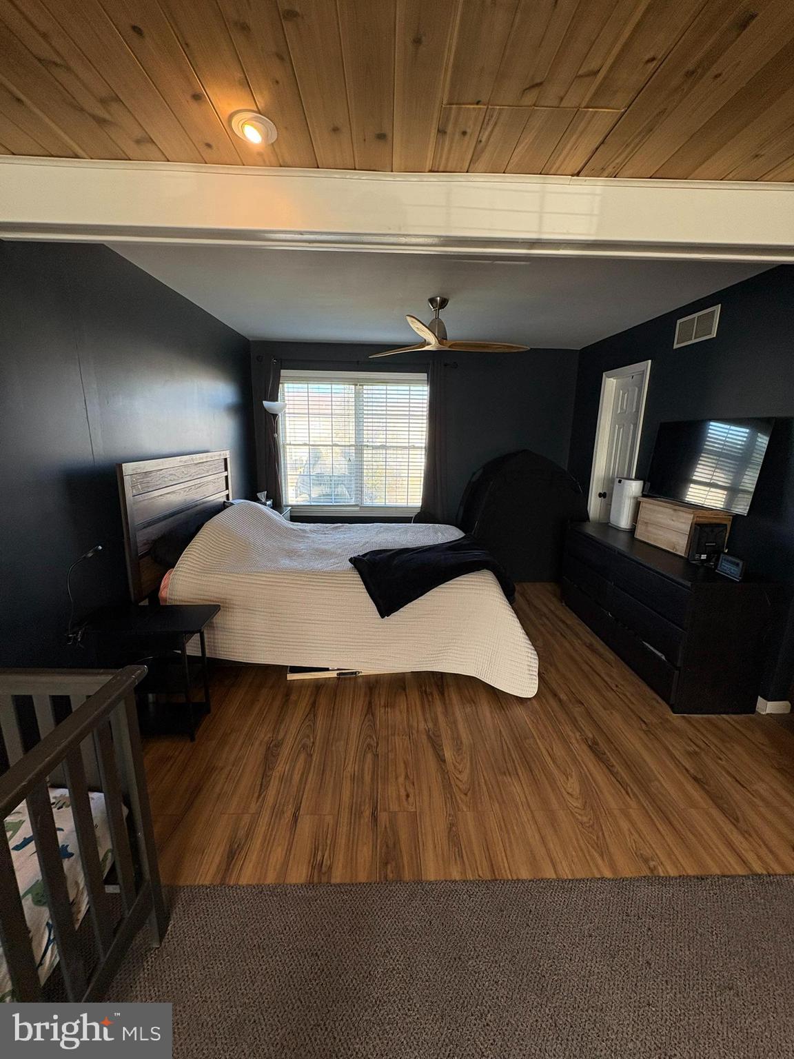 WALNUT BANK FARMS - Residential