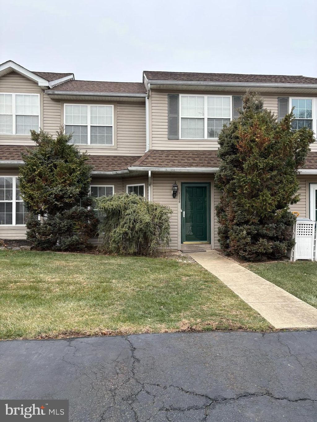 Photo of 1206 Arbor Court, QUAKERTOWN, PA 18951 (MLS # PABU2108754)