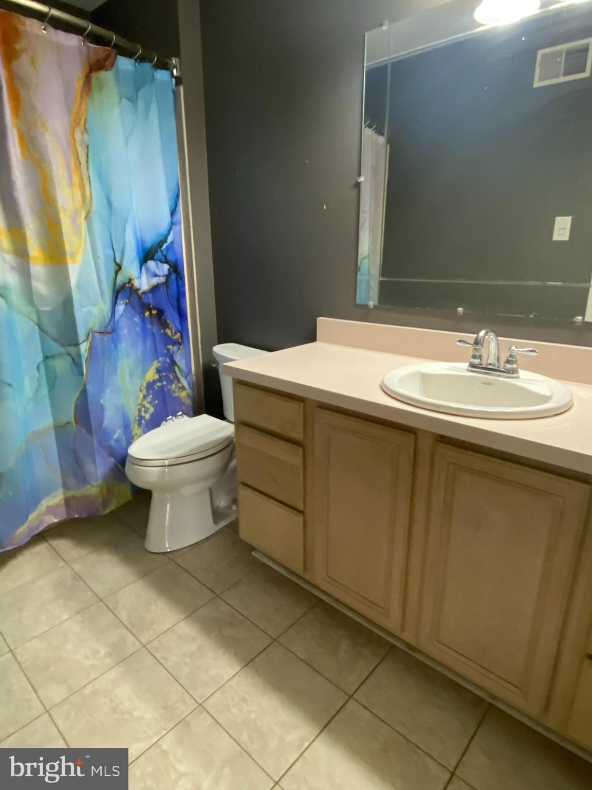 WALNUT BANK FARMS - Residential