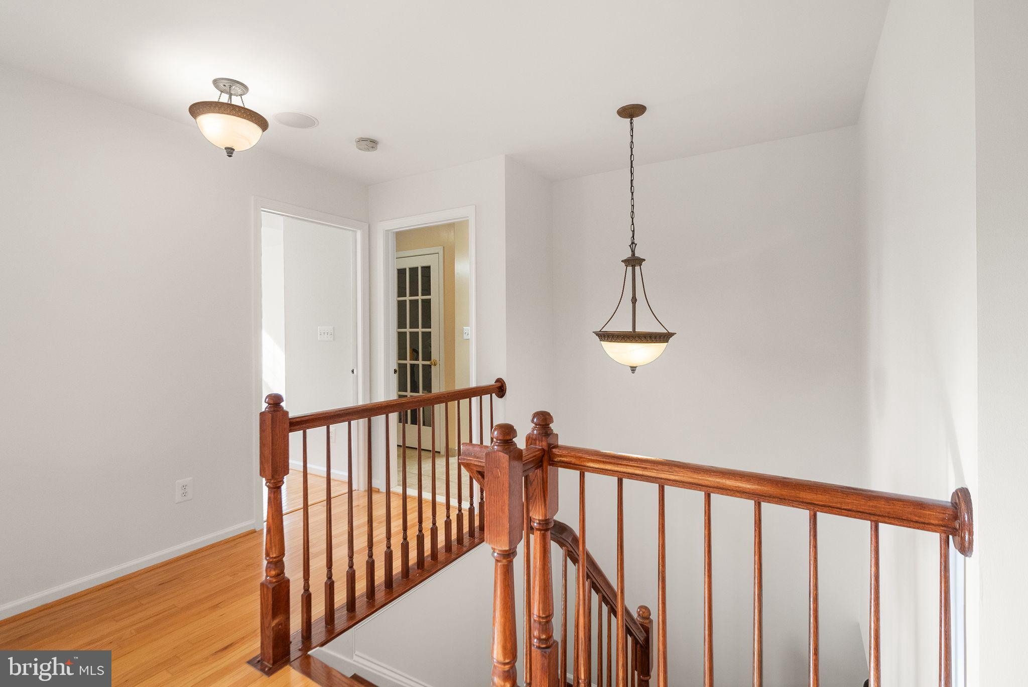 SOUTH RIDING - Residential