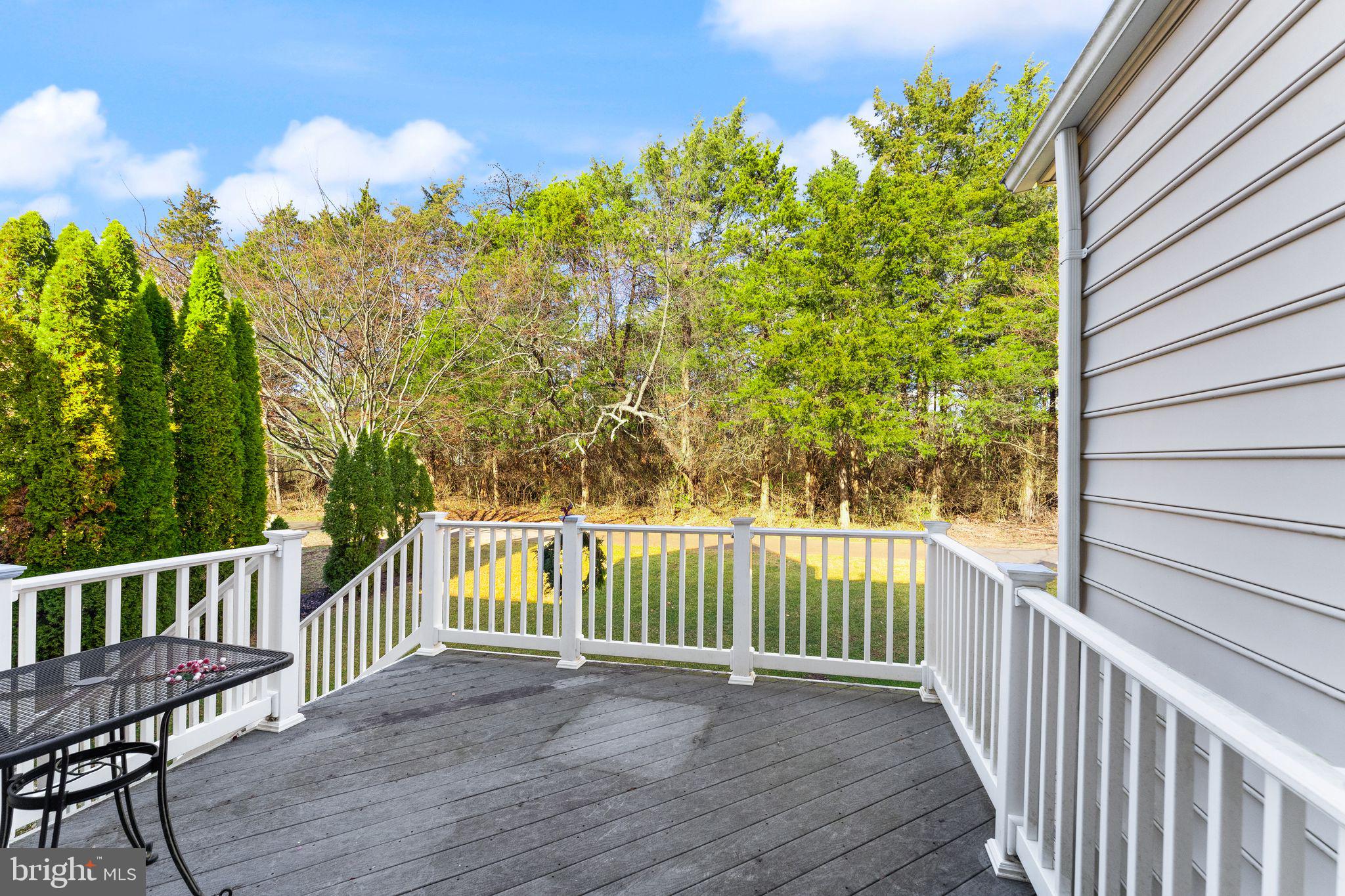 SOUTH RIDING - Residential