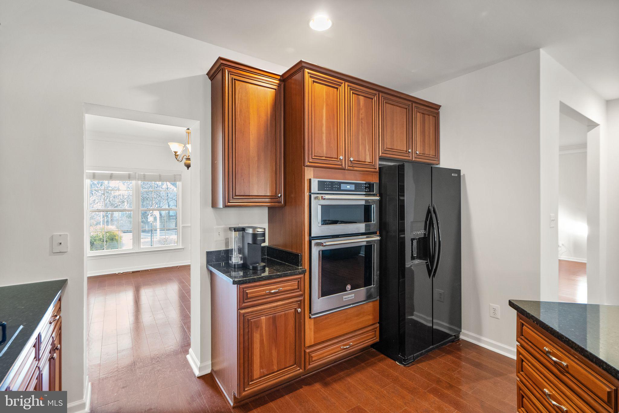 SOUTH RIDING - Residential