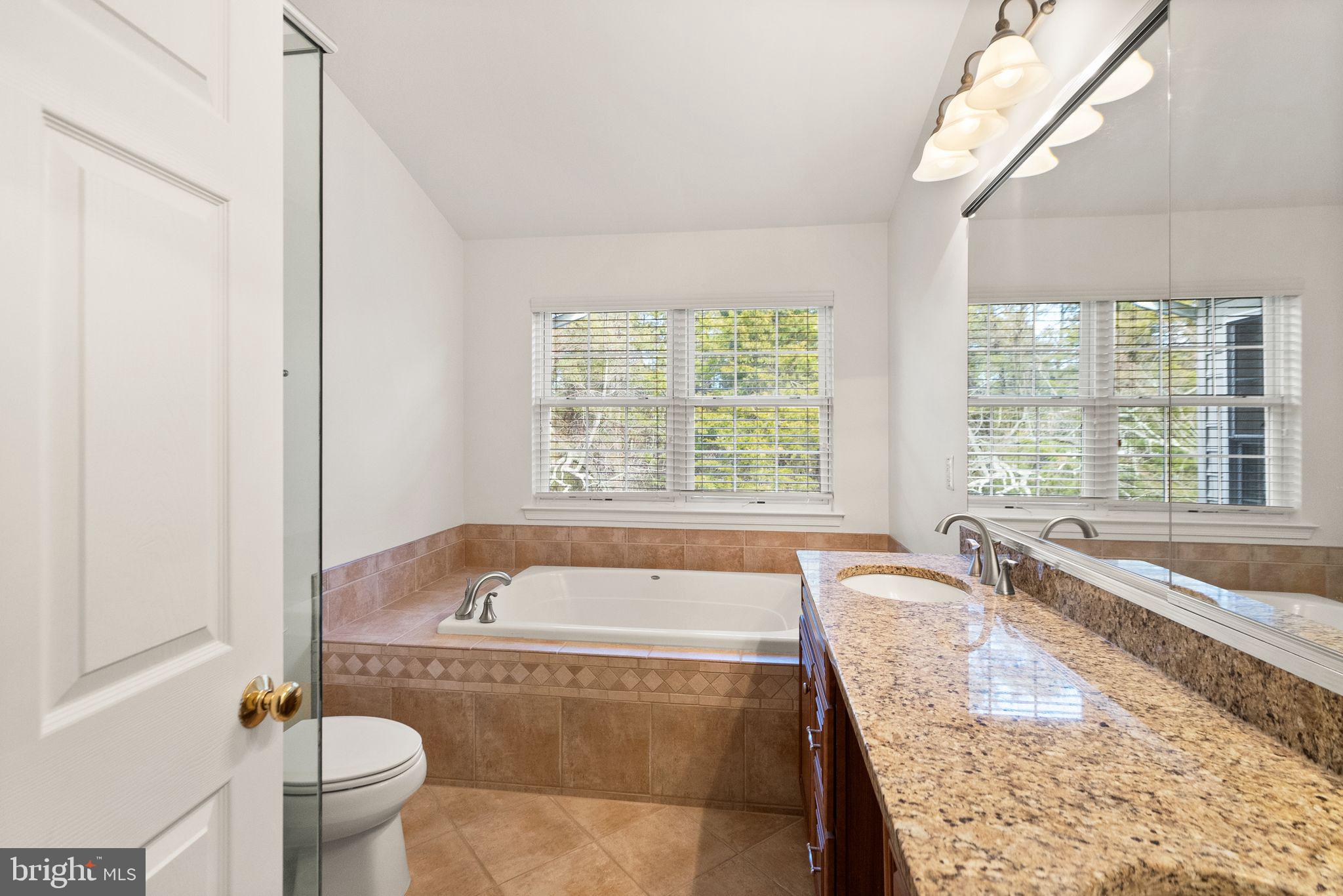 SOUTH RIDING - Residential