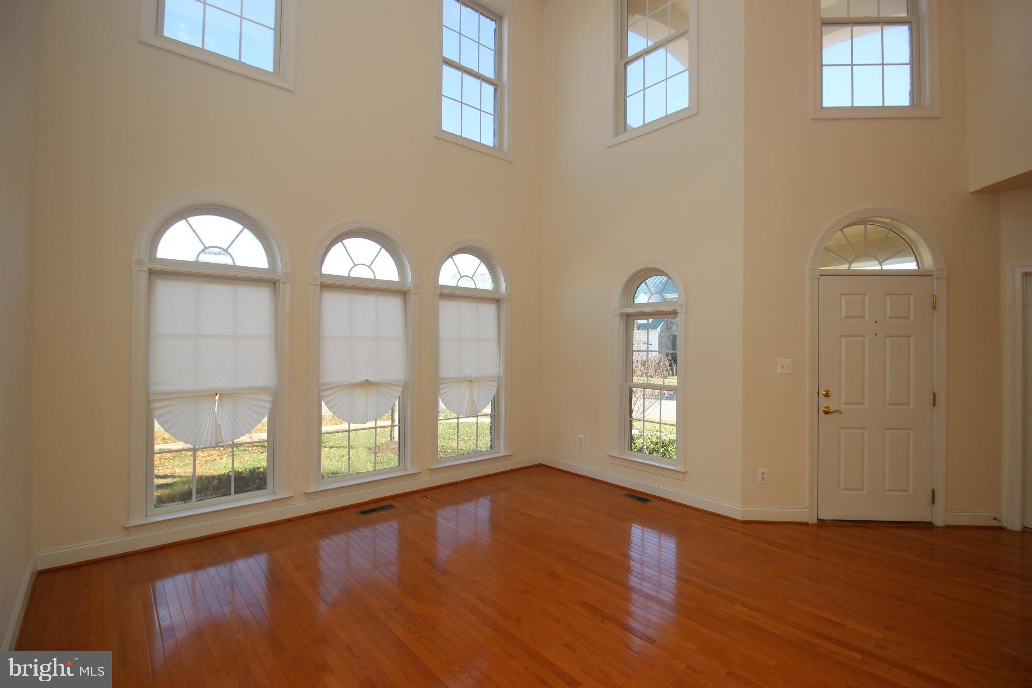 LANSDOWNE ON THE POTOMAC - Residential Lease