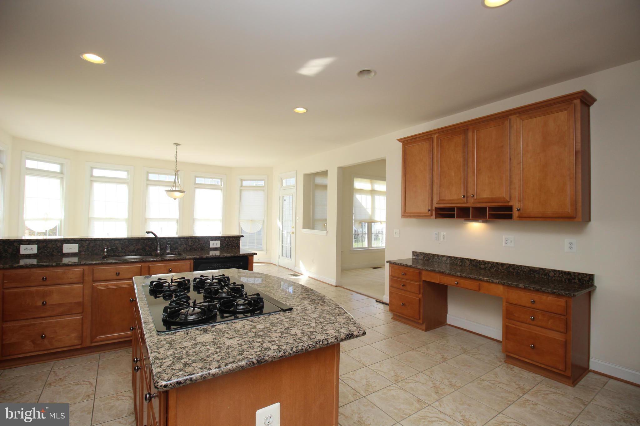 LANSDOWNE ON THE POTOMAC - Residential Lease