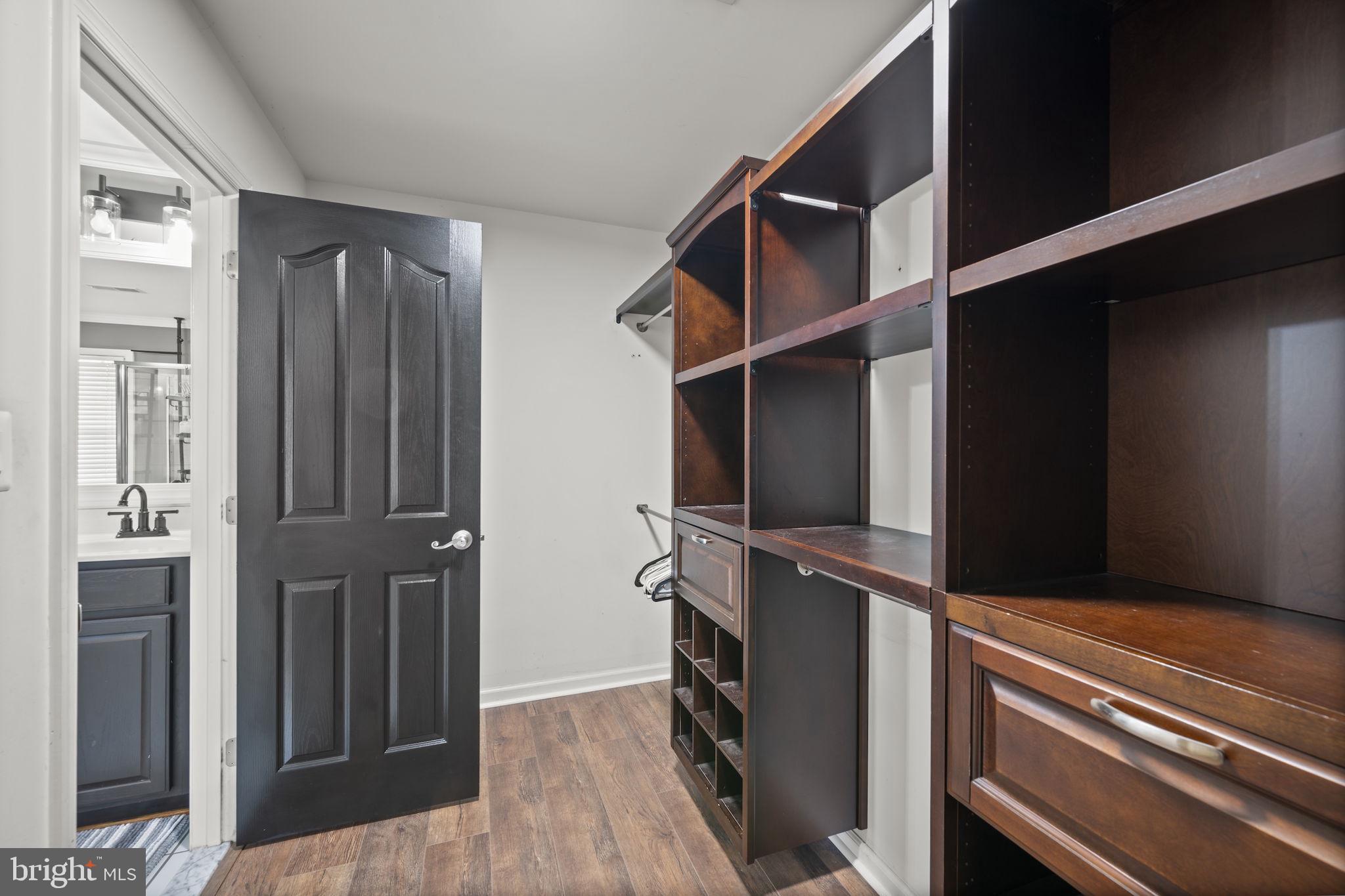 PRIESTFORD OVERLOOK - Residential