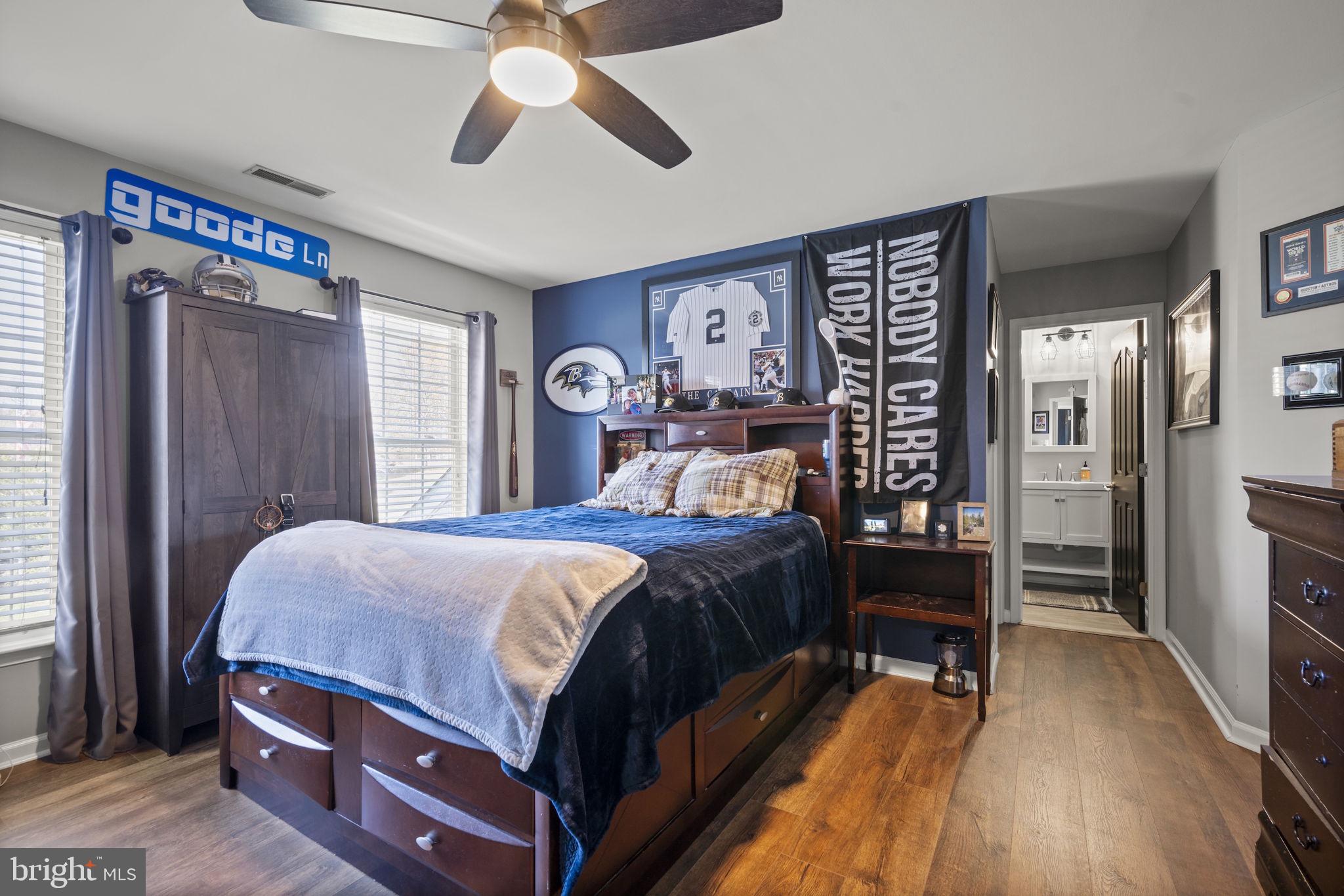 PRIESTFORD OVERLOOK - Residential