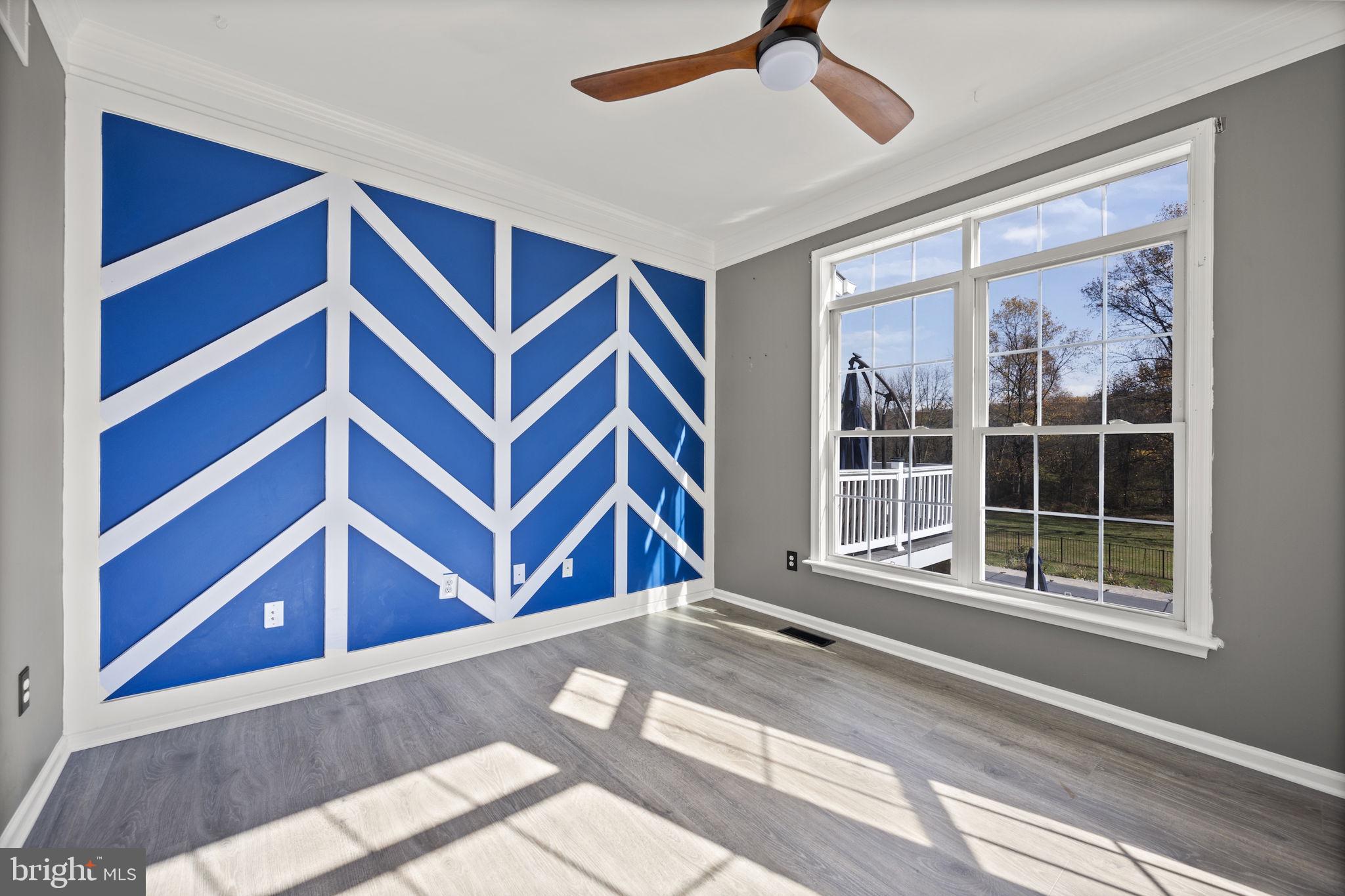 PRIESTFORD OVERLOOK - Residential