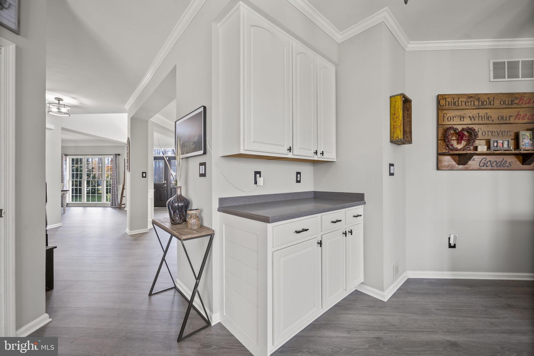 PRIESTFORD OVERLOOK - Residential