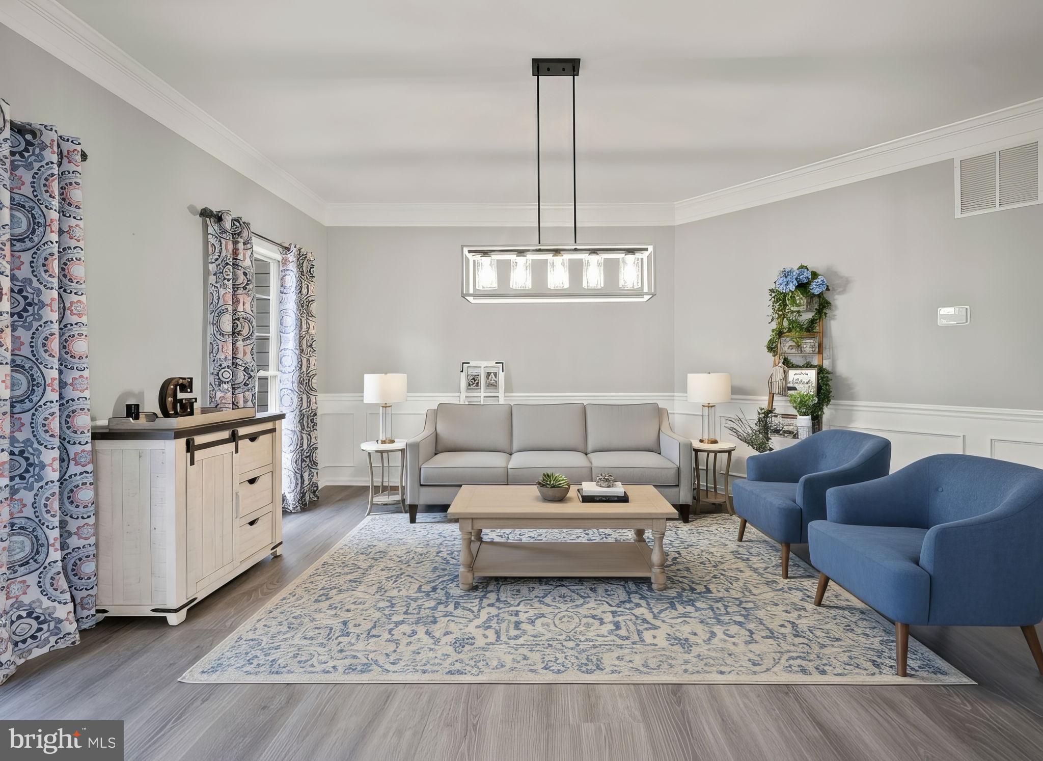 PRIESTFORD OVERLOOK - Residential