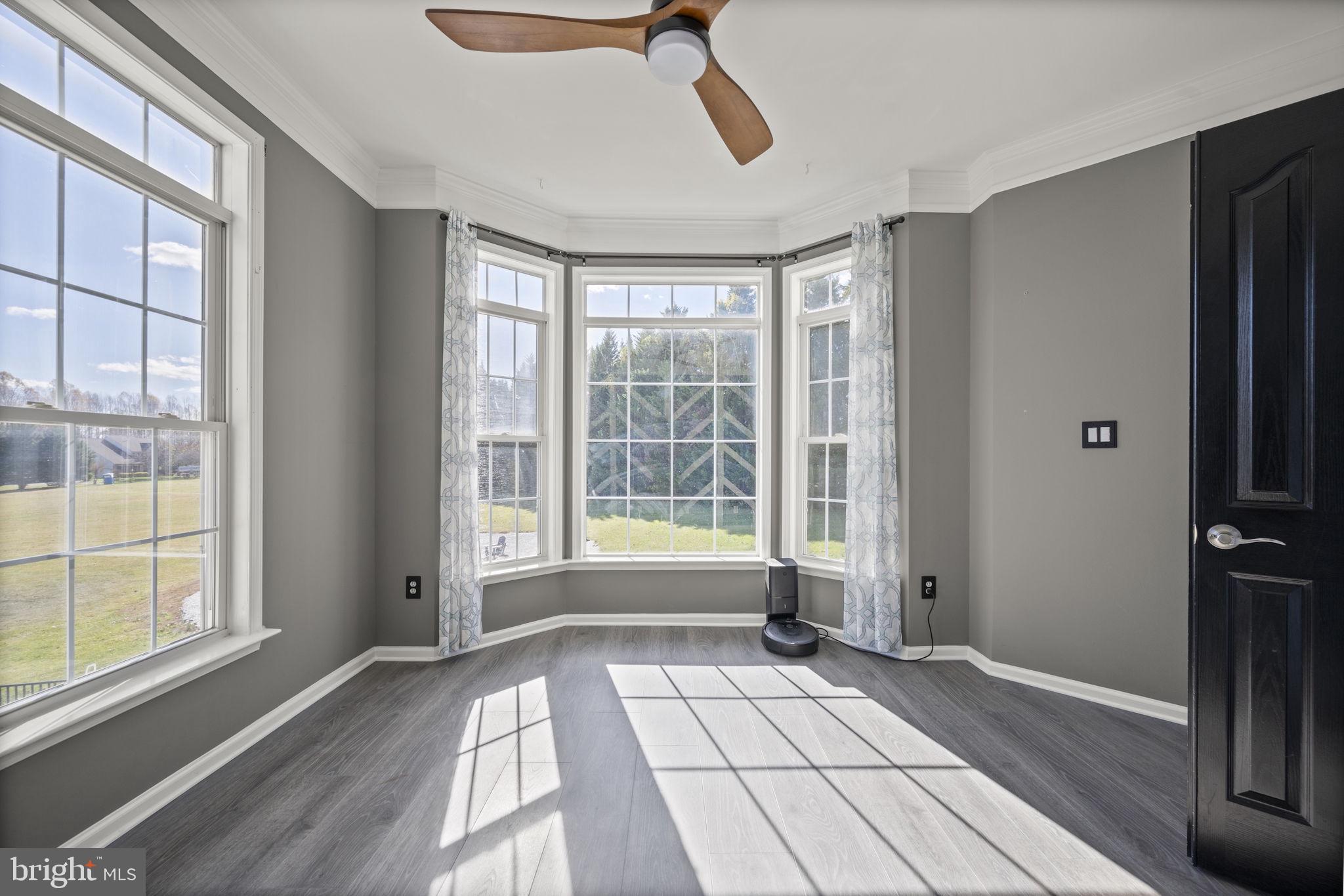 PRIESTFORD OVERLOOK - Residential