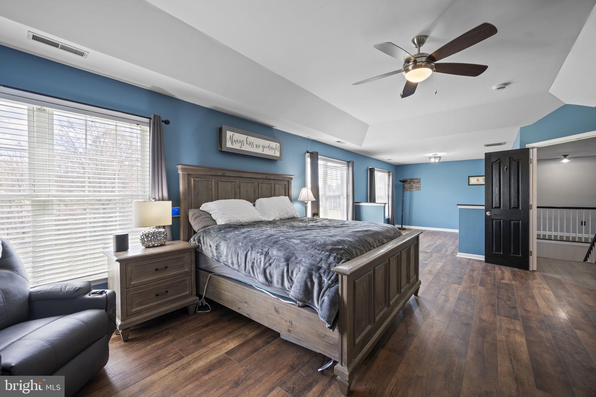 PRIESTFORD OVERLOOK - Residential