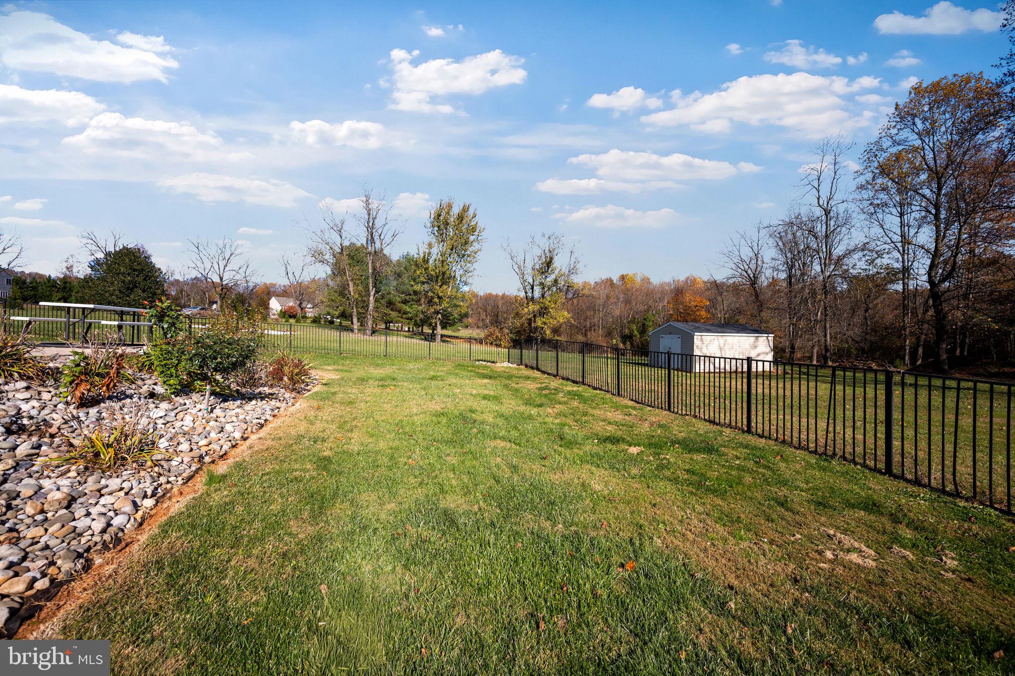 PRIESTFORD OVERLOOK - Residential