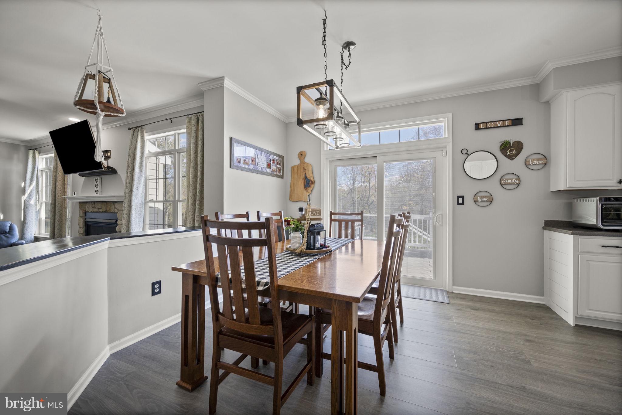 PRIESTFORD OVERLOOK - Residential