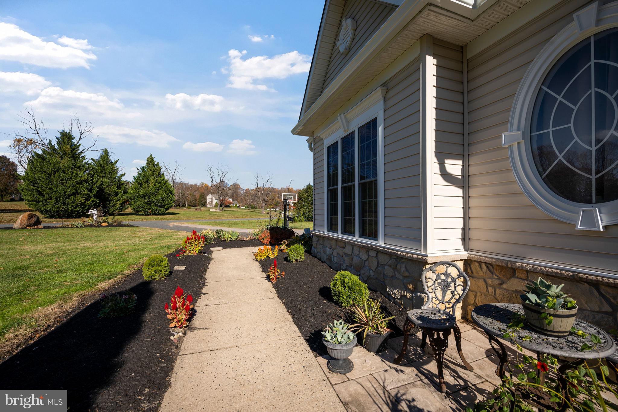 PRIESTFORD OVERLOOK - Residential