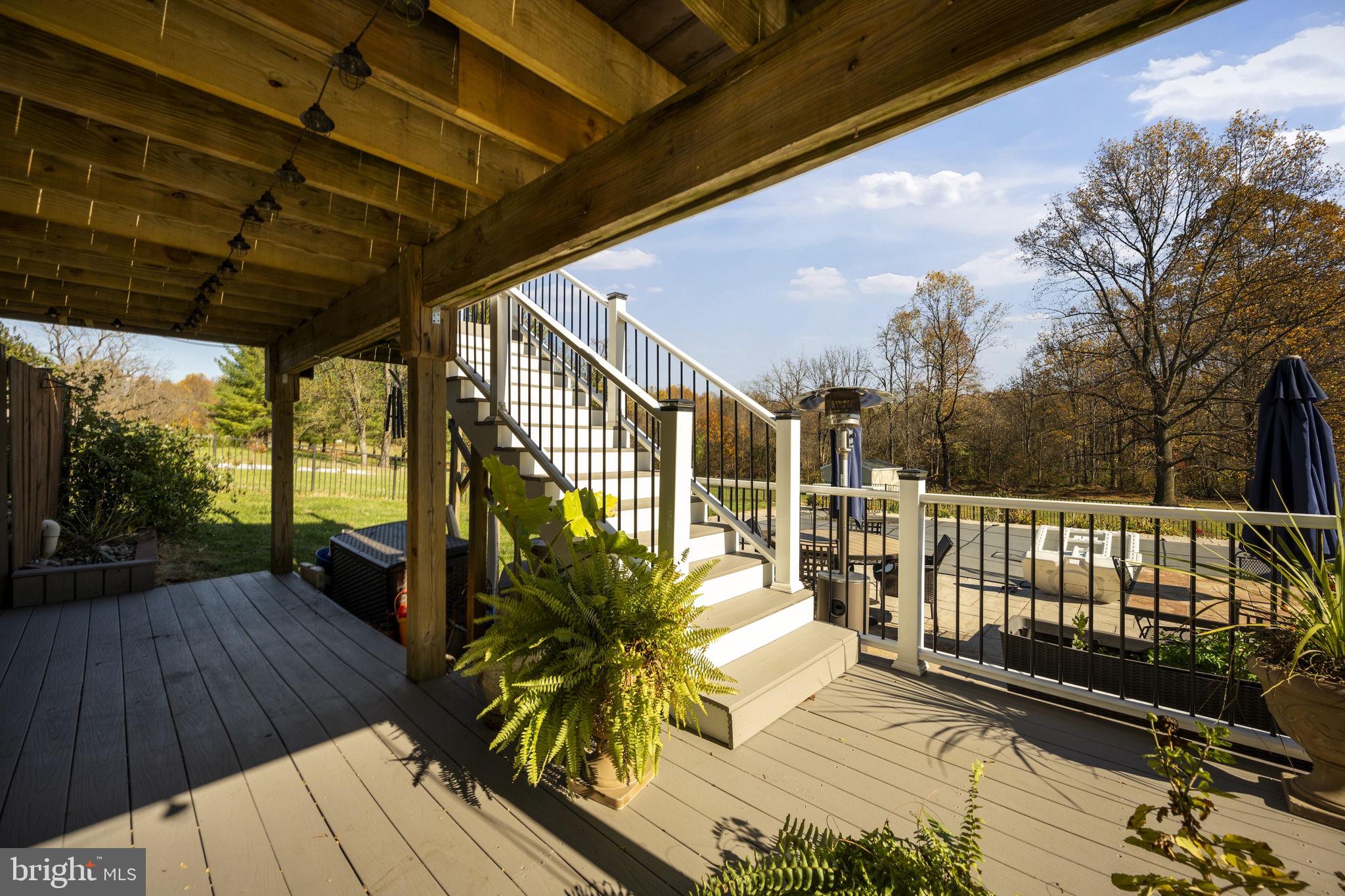 PRIESTFORD OVERLOOK - Residential