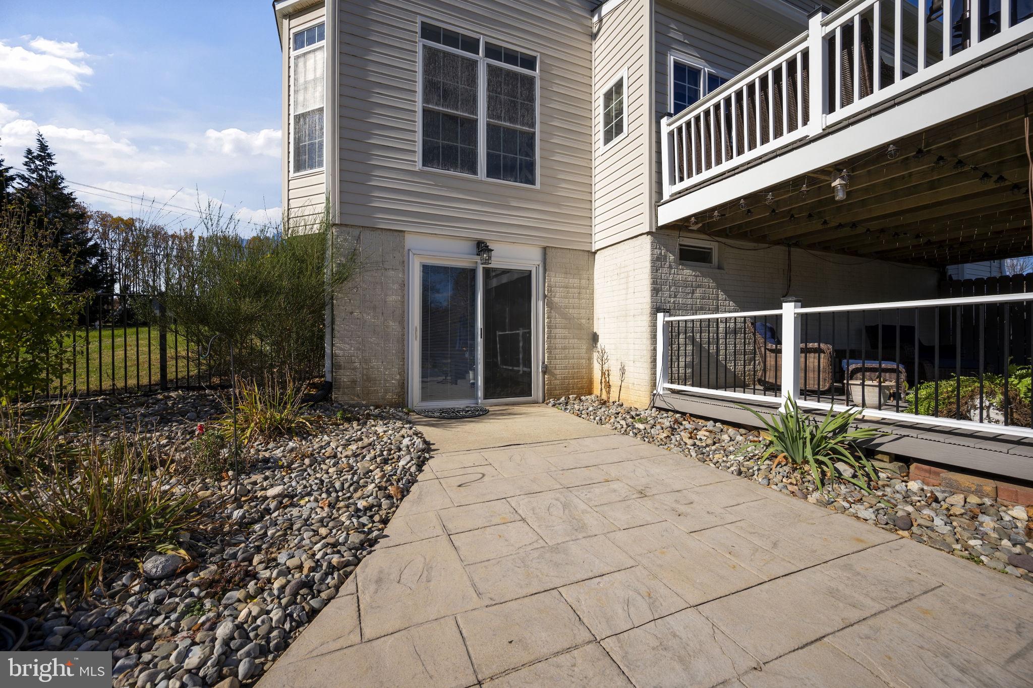 PRIESTFORD OVERLOOK - Residential