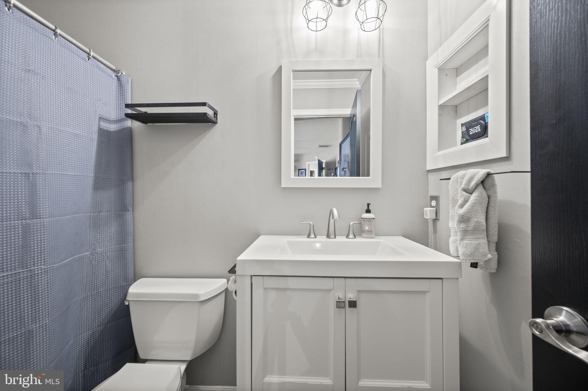 PRIESTFORD OVERLOOK - Residential