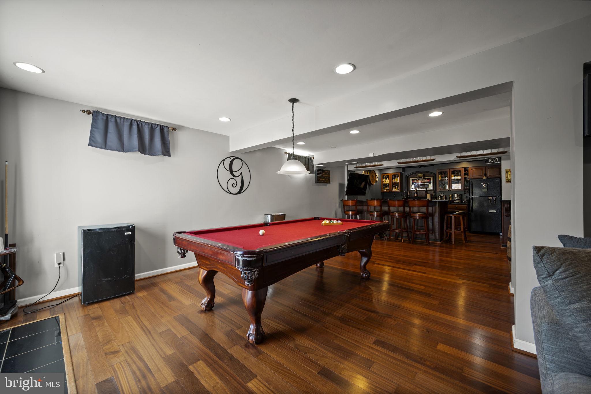 PRIESTFORD OVERLOOK - Residential