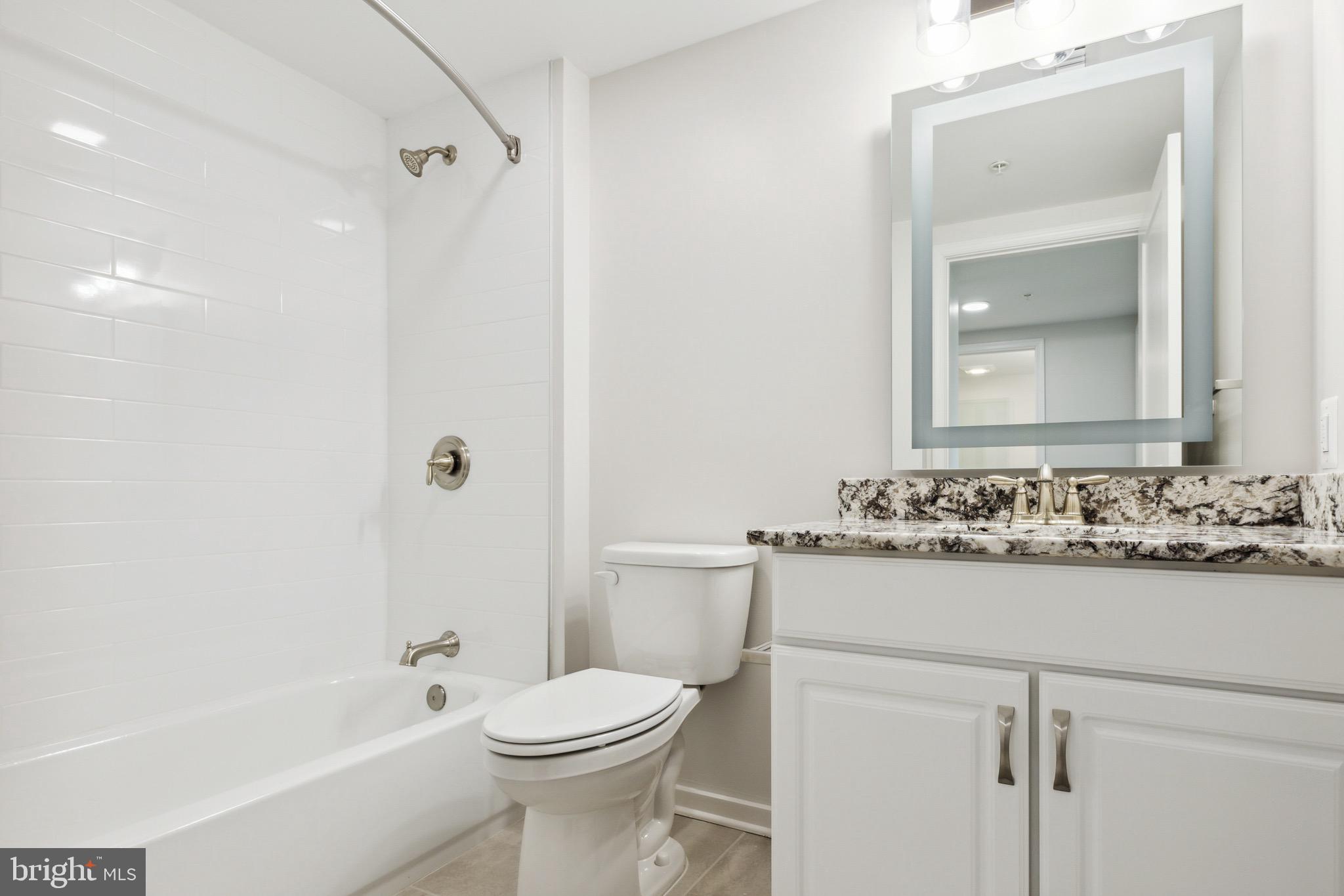 MONTGOMERY VILLAGE - Residential Lease