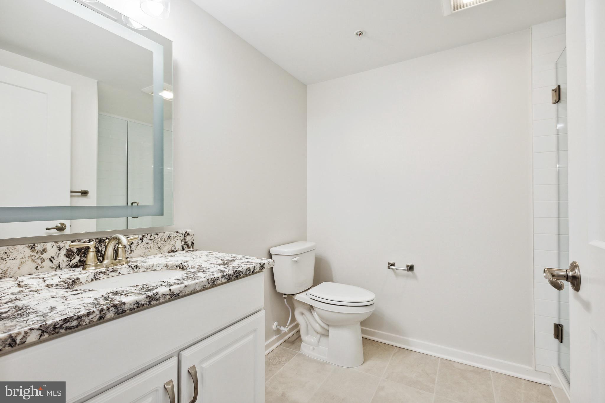 MONTGOMERY VILLAGE - Residential Lease