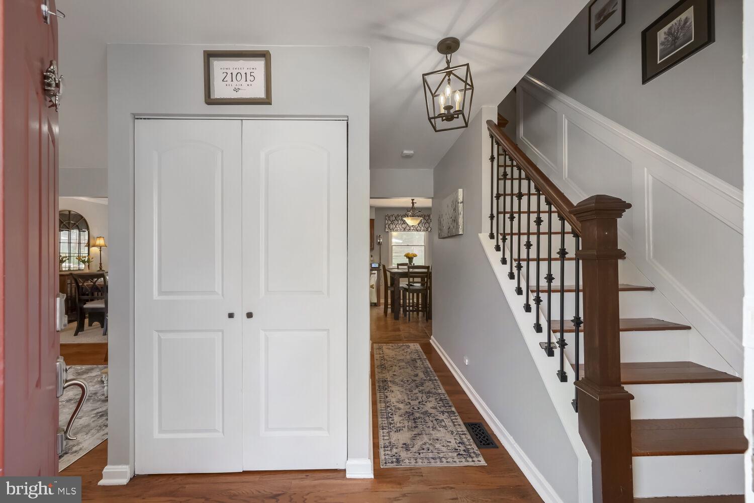 HUNTERS RUN - Residential