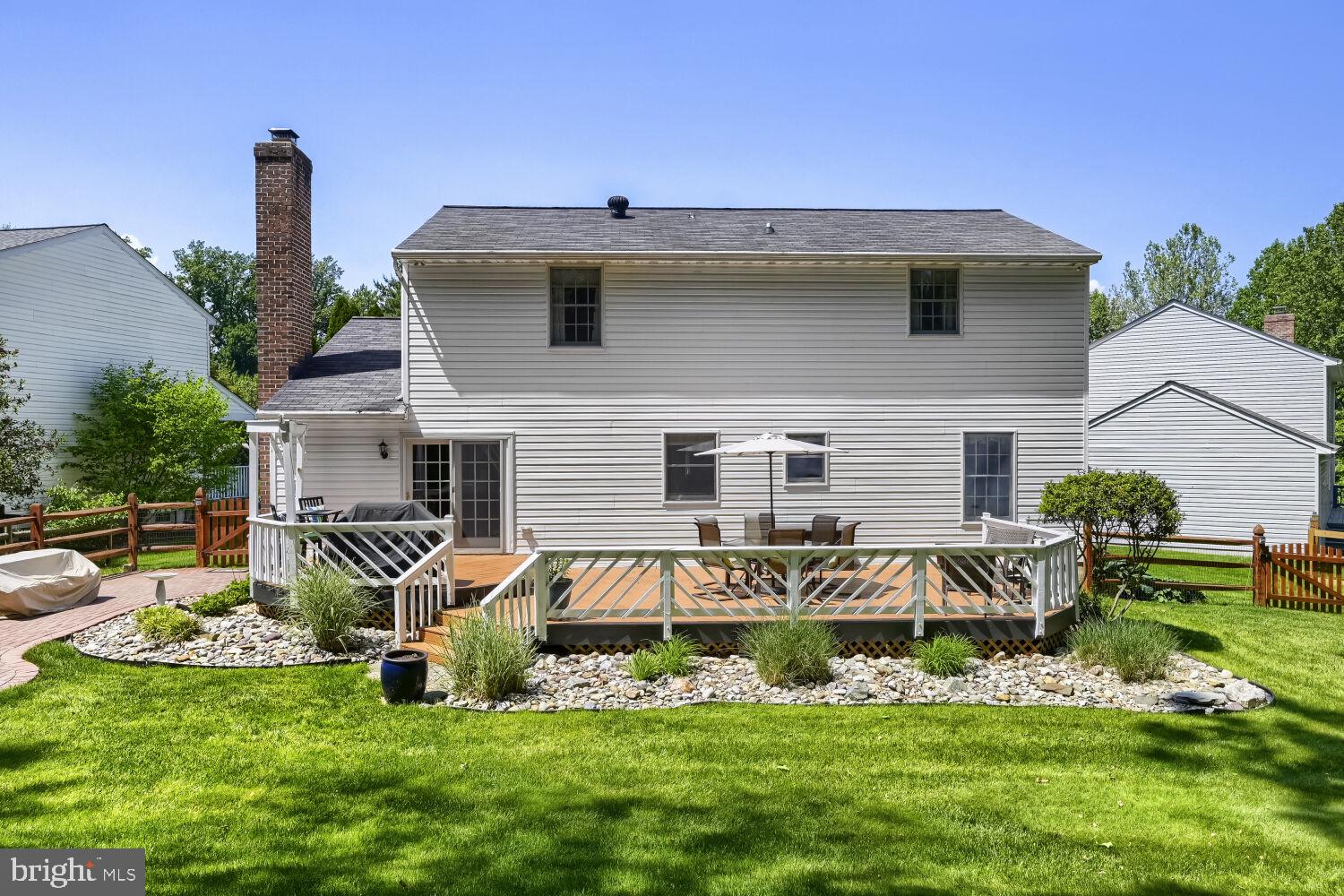HUNTERS RUN - Residential